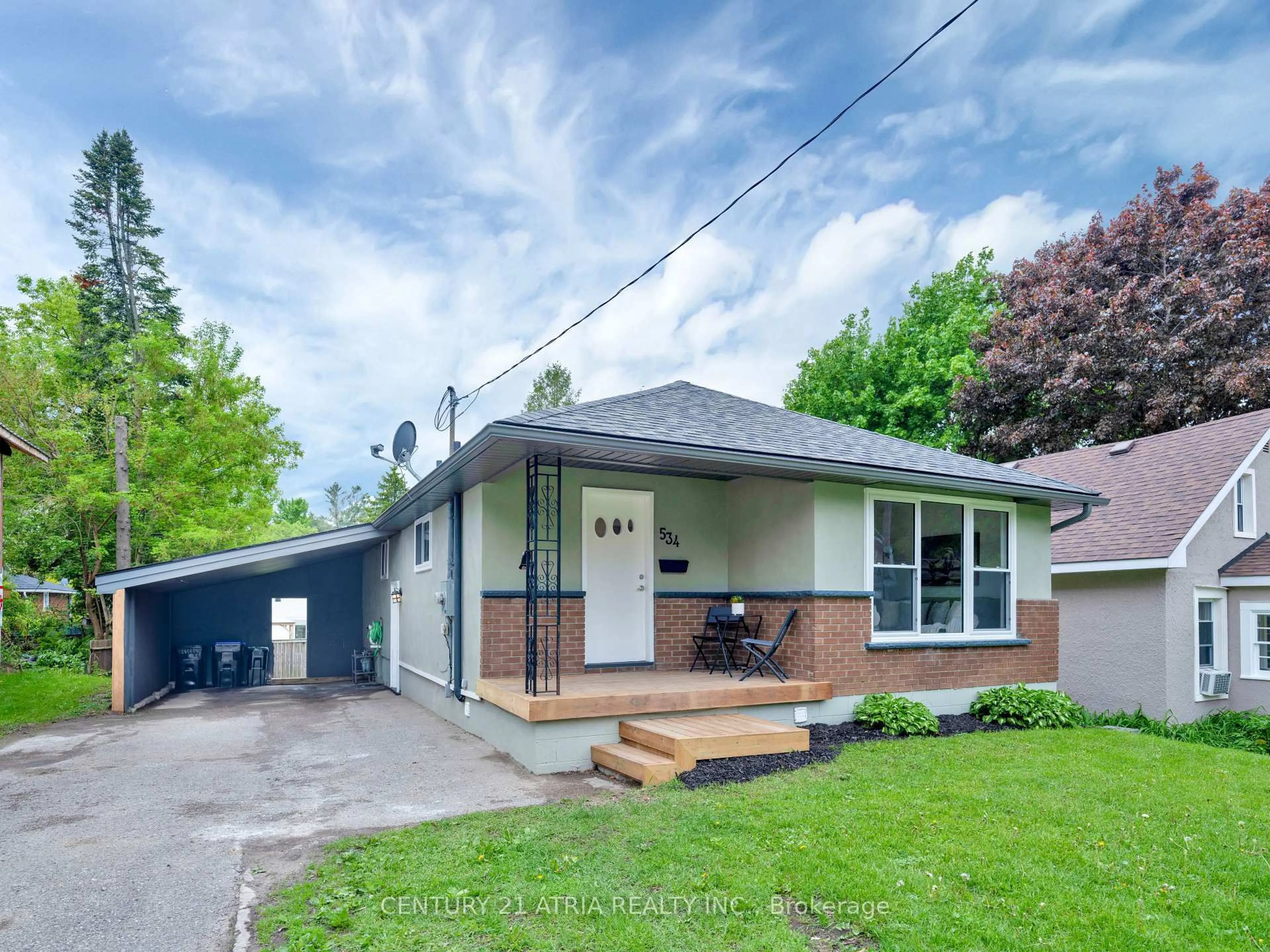 Unknown for 534 Johnson St, Midland Ontario L4R 2Z2