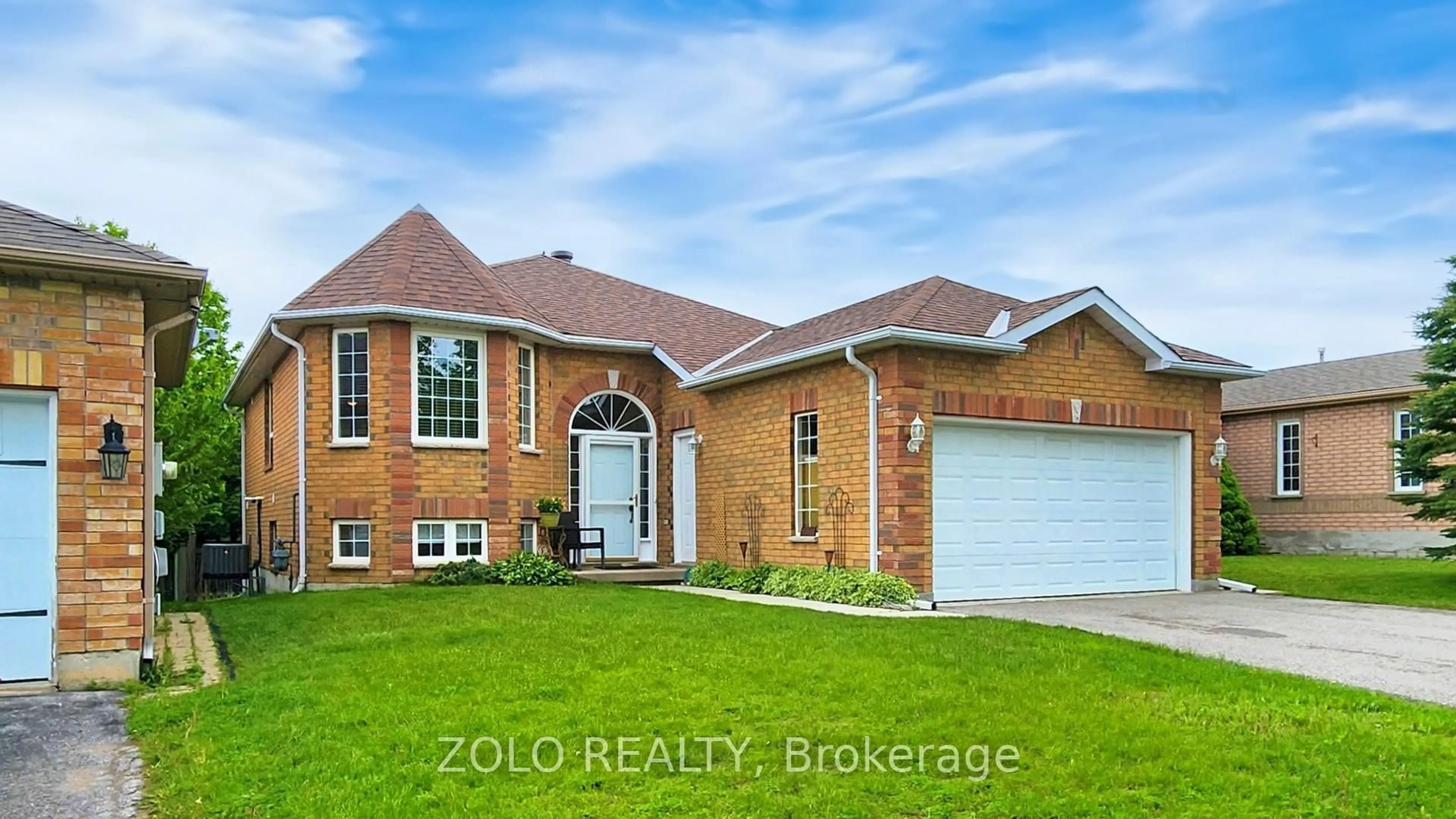 Home with brick exterior material, unknown for 7 Golden Eagle Way N/A, Barrie Ontario L4M 6P6