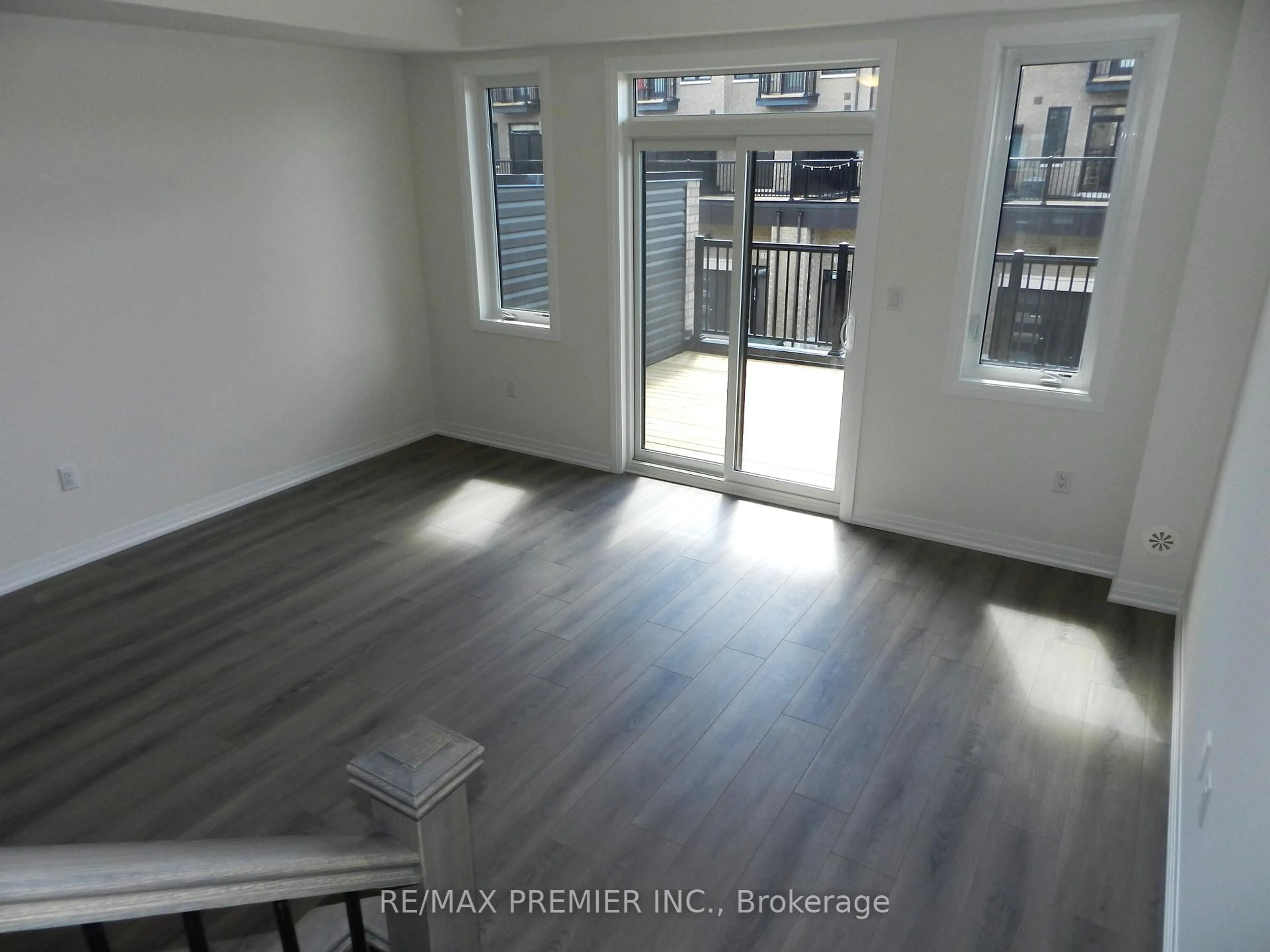 A pic of a room for 38 Cherry Hill Lane, Barrie Ontario L4N 6K7