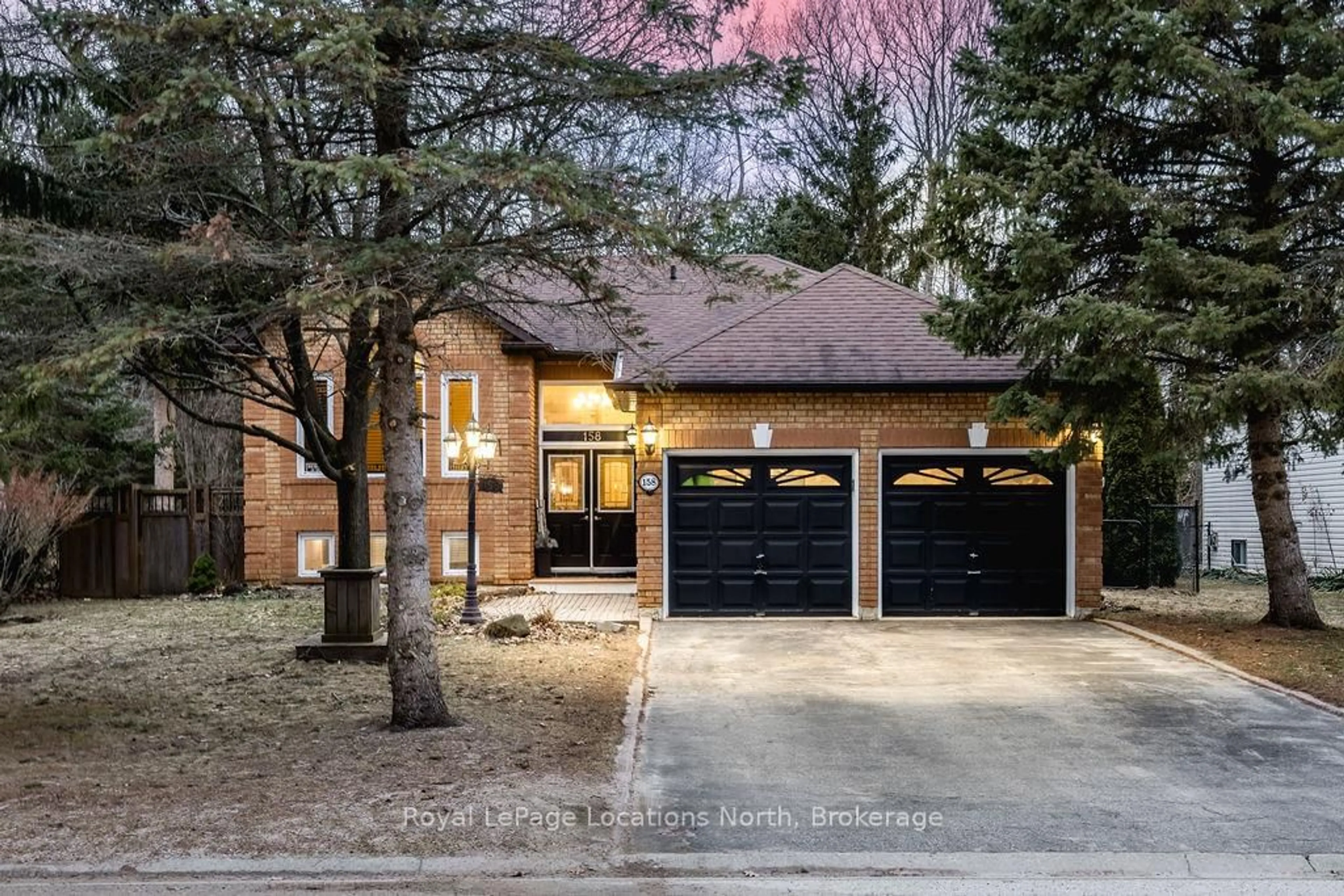 Home with brick exterior material, street for 158 FERNBROOK Dr, Wasaga Beach Ontario L9Z 1G9