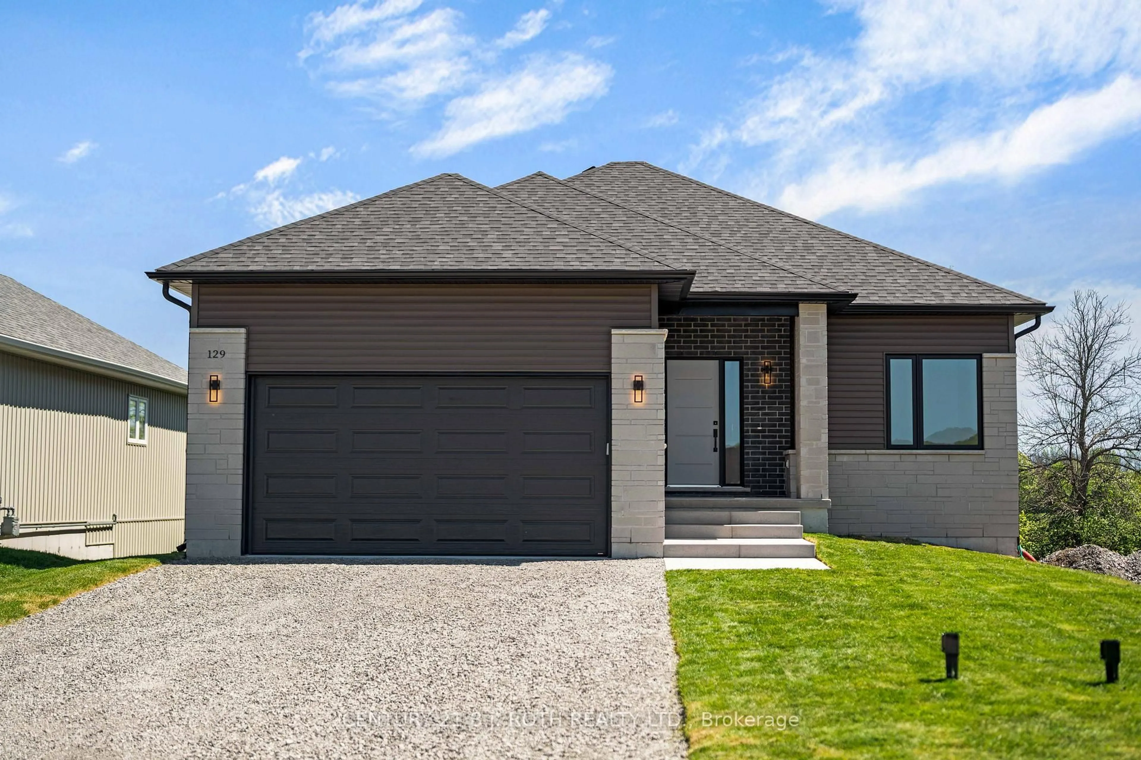 Home with brick exterior material, street for 129 Brandon Ave, Severn Ontario L0K 1E0