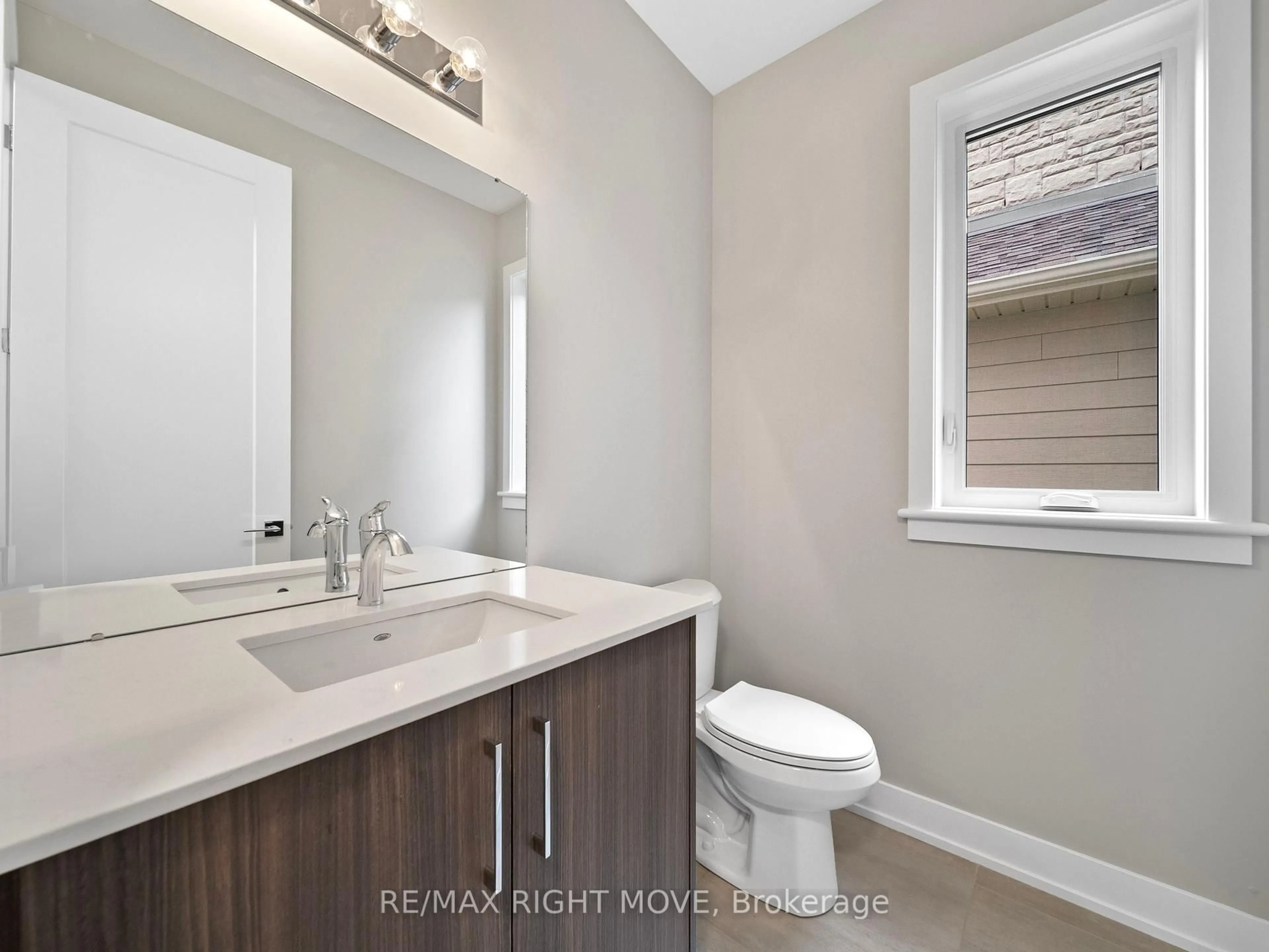Contemporary bathroom, ceramic/tile floor for 3192 Orion Blvd, Orillia Ontario L3V 8M6