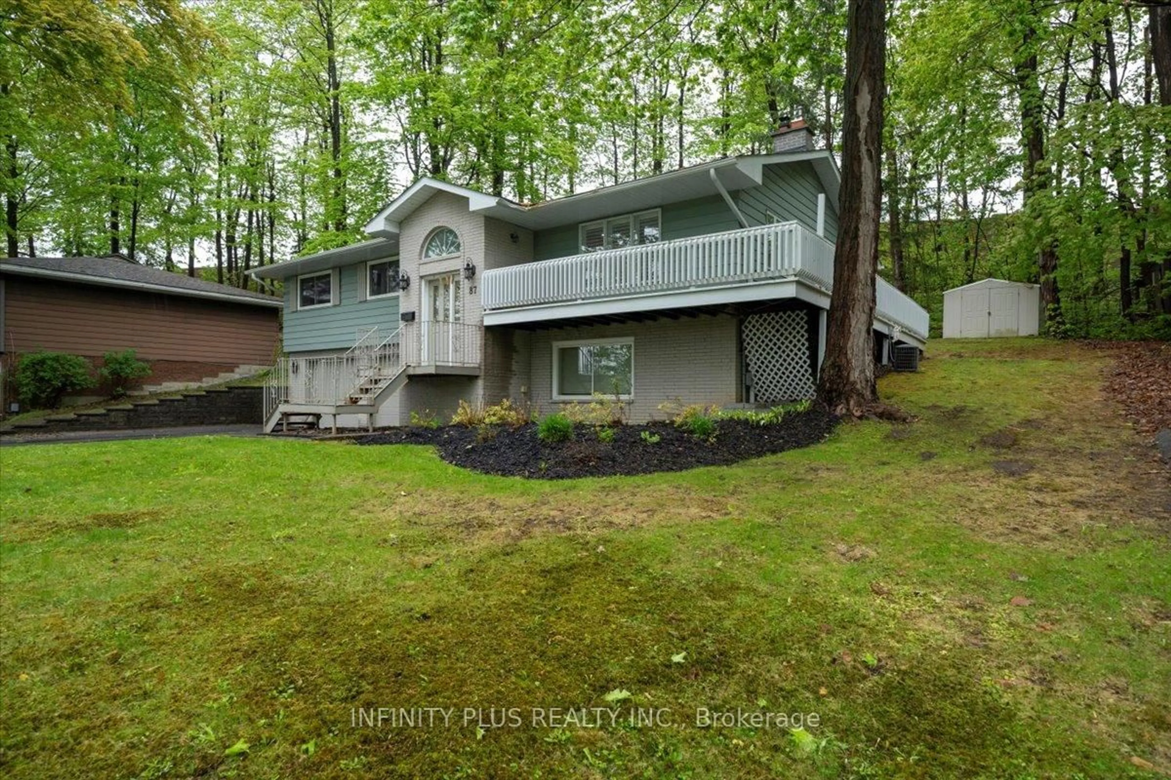 Home with vinyl exterior material, unknown for 87 Little Lake Dr, Barrie Ontario L4M 7B9