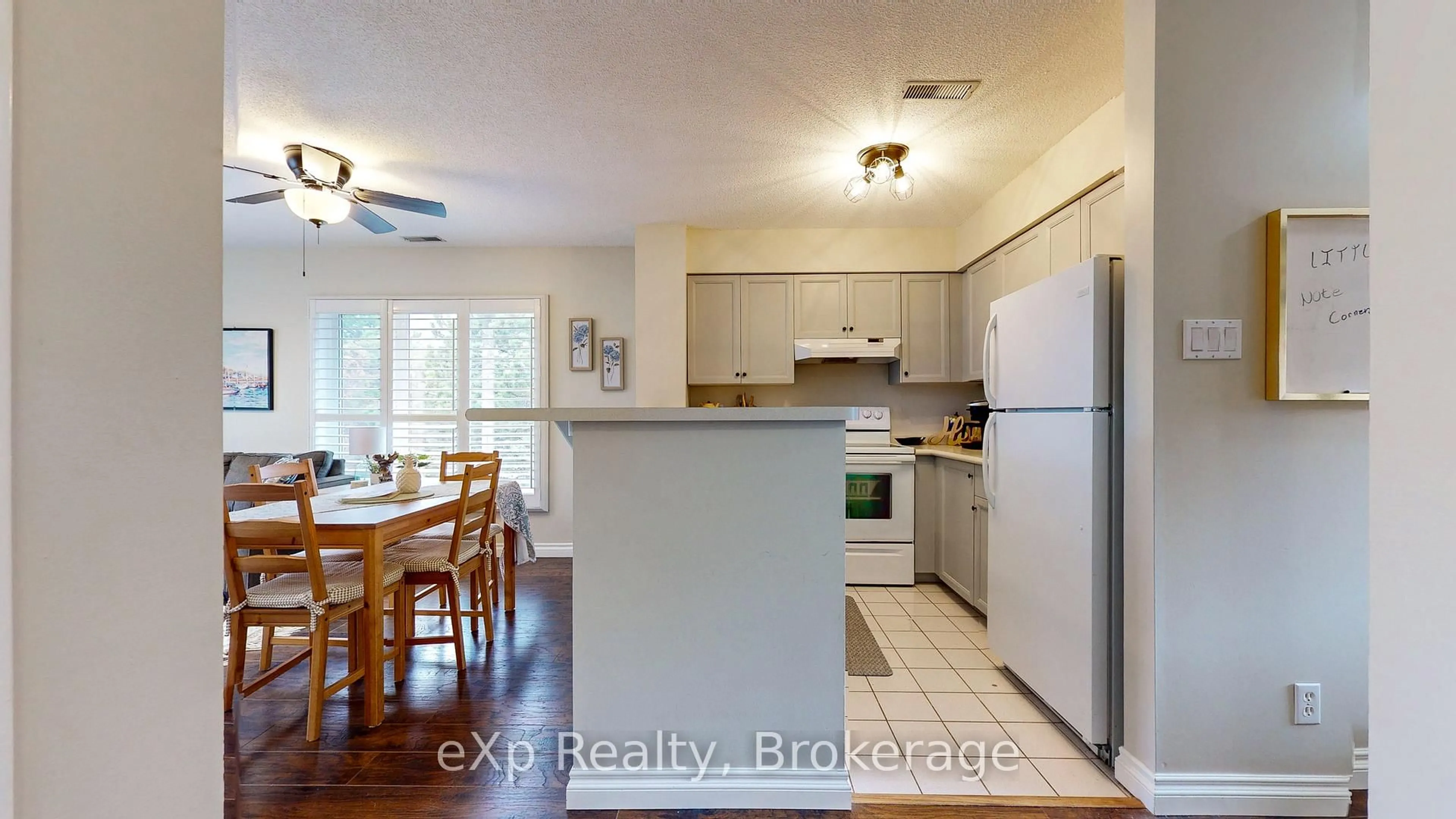 Open concept kitchen, unknown for 337 Mariners Way, Collingwood Ontario L9Y 5C7