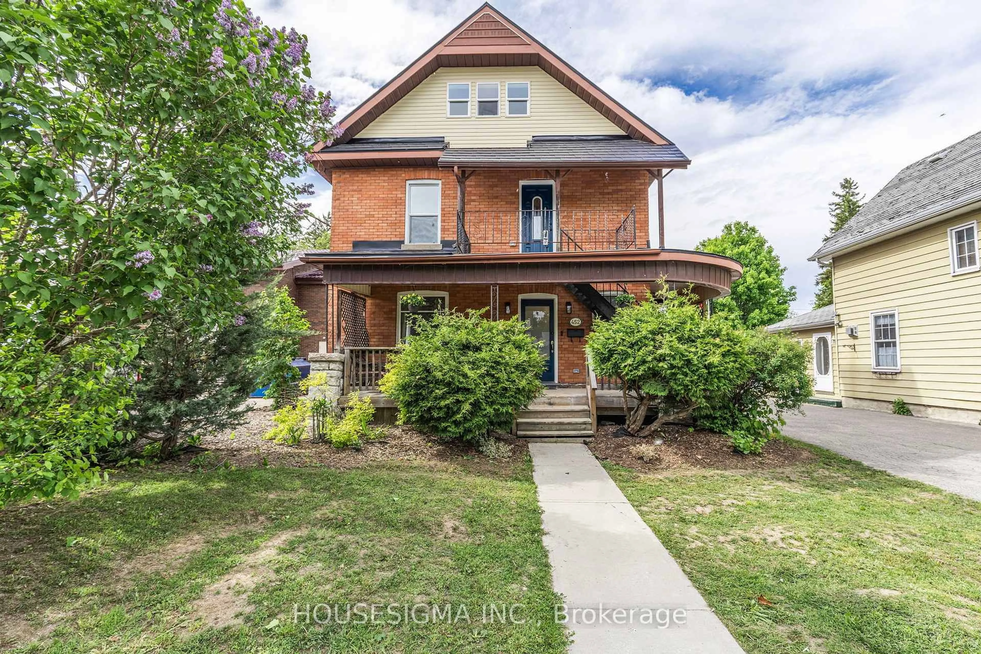 Home with brick exterior material, street for 452 Hannah St, Midland Ontario L4R 2G7