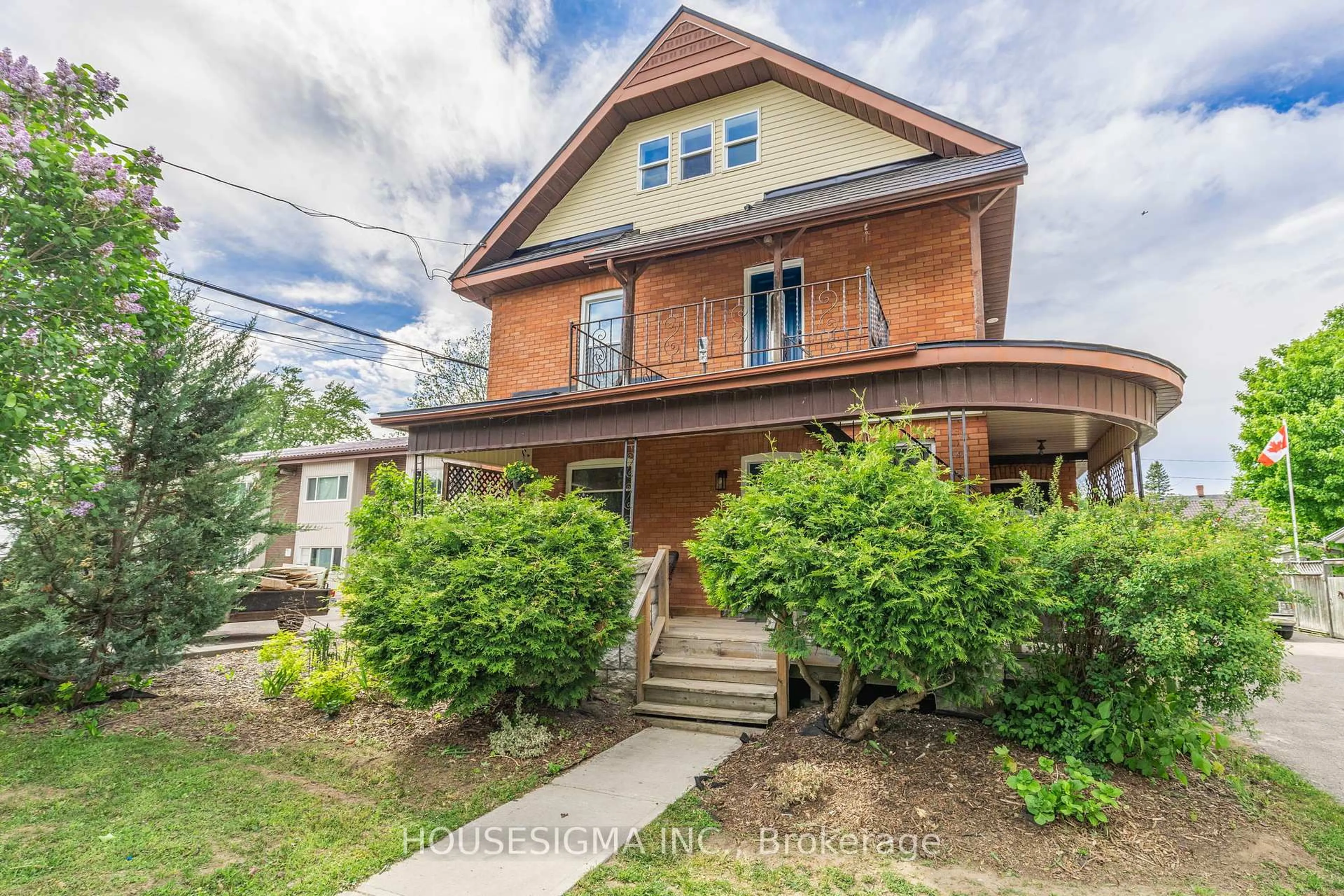 Home with brick exterior material, street for 452 Hannah St, Midland Ontario L4R 2G7