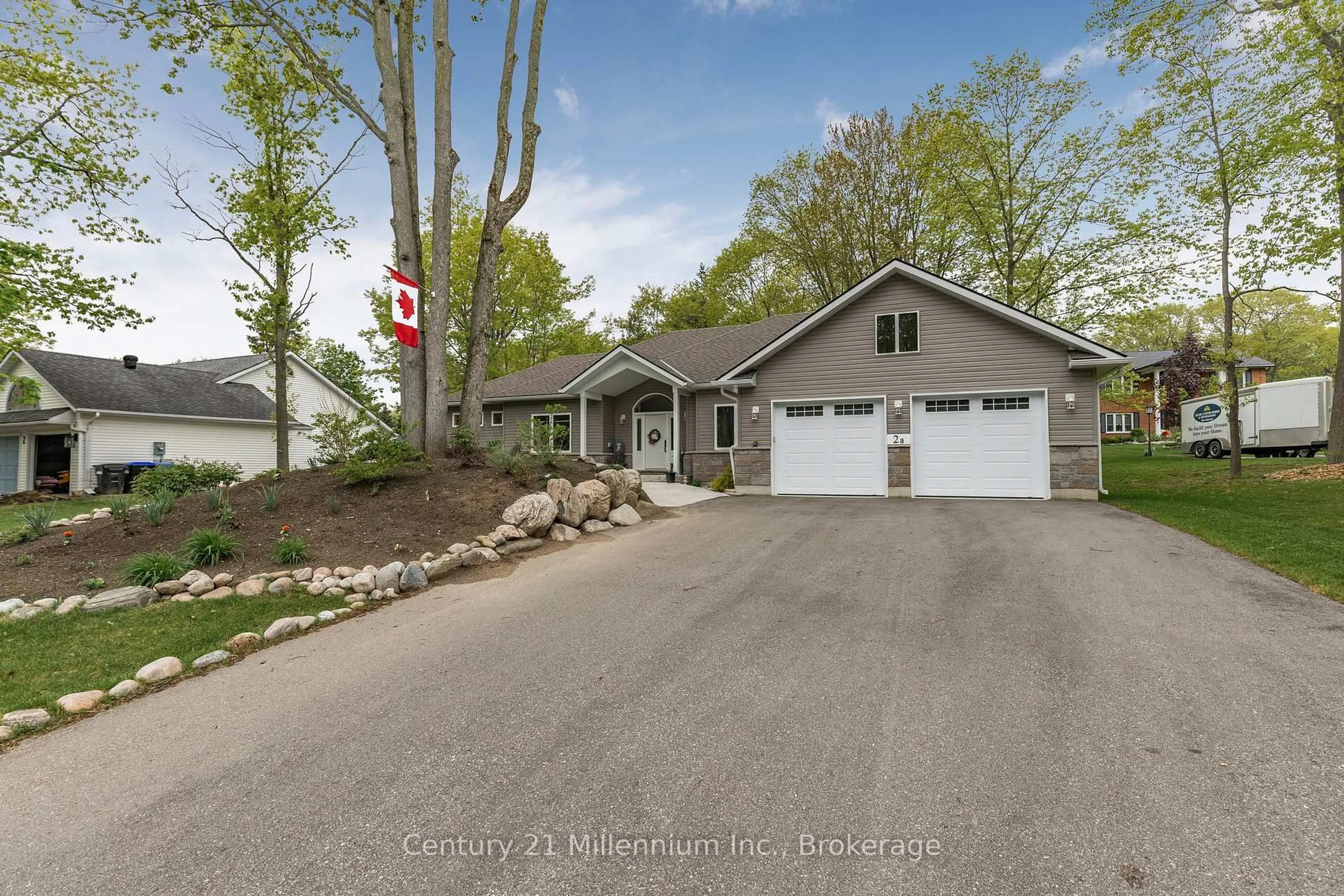 Unknown for 2A Jalna Crt, Wasaga Beach Ontario L9Z 1B2