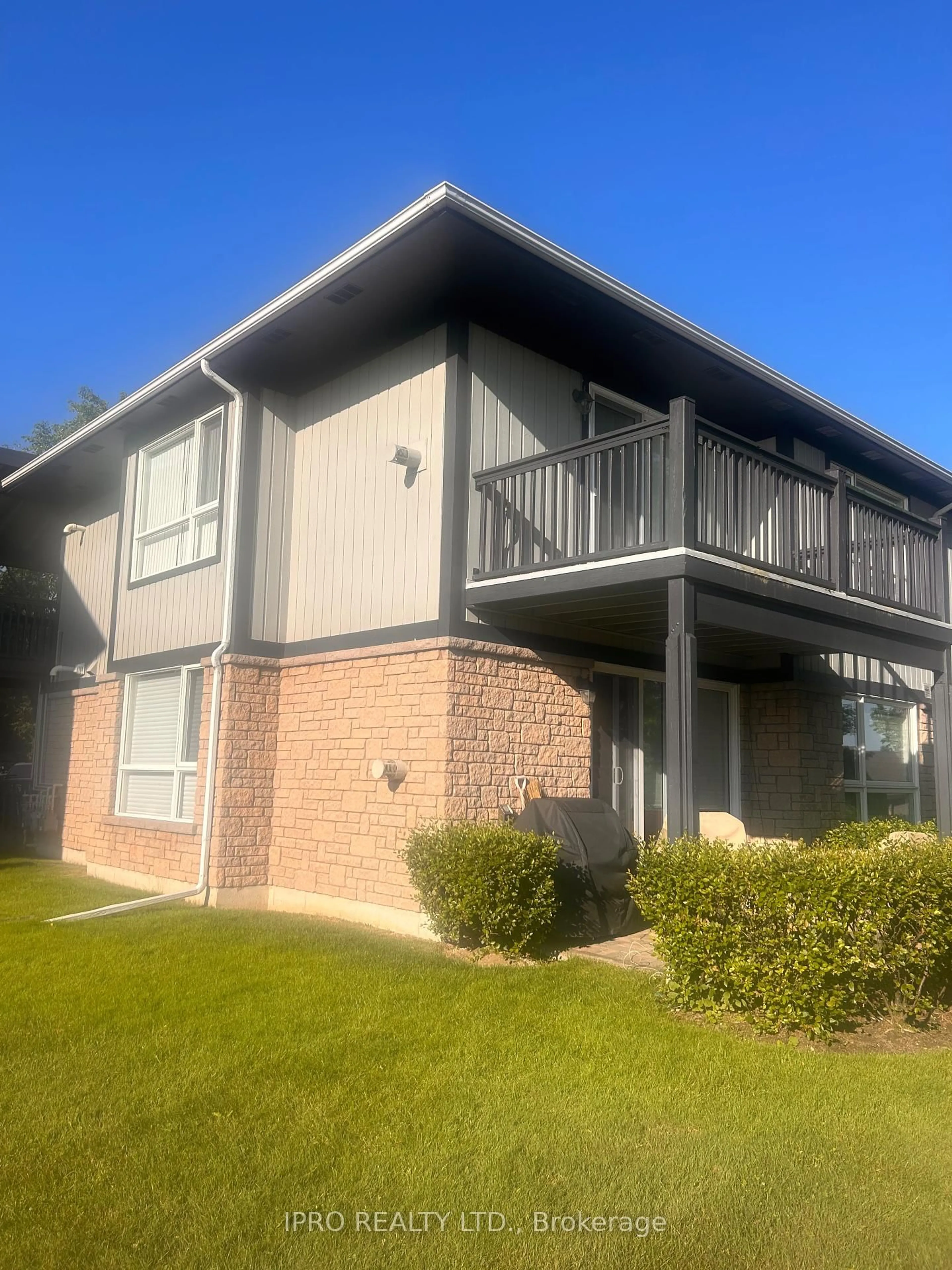 Unknown for 445 Mariners Way #8, Collingwood Ontario L9Y 5C7