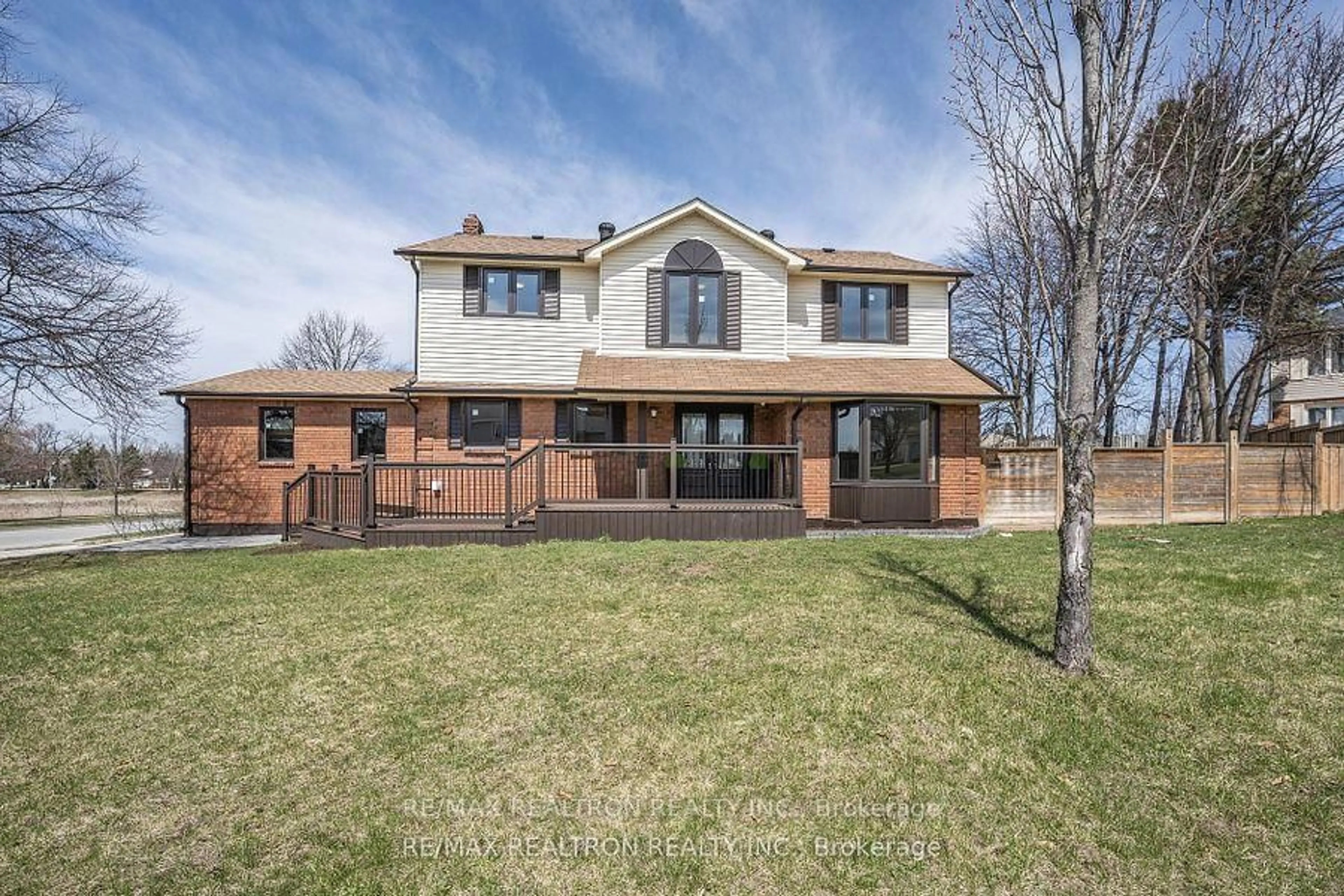 Home with brick exterior material, street for 21 Firman Dr, Barrie Ontario L4N 6T6