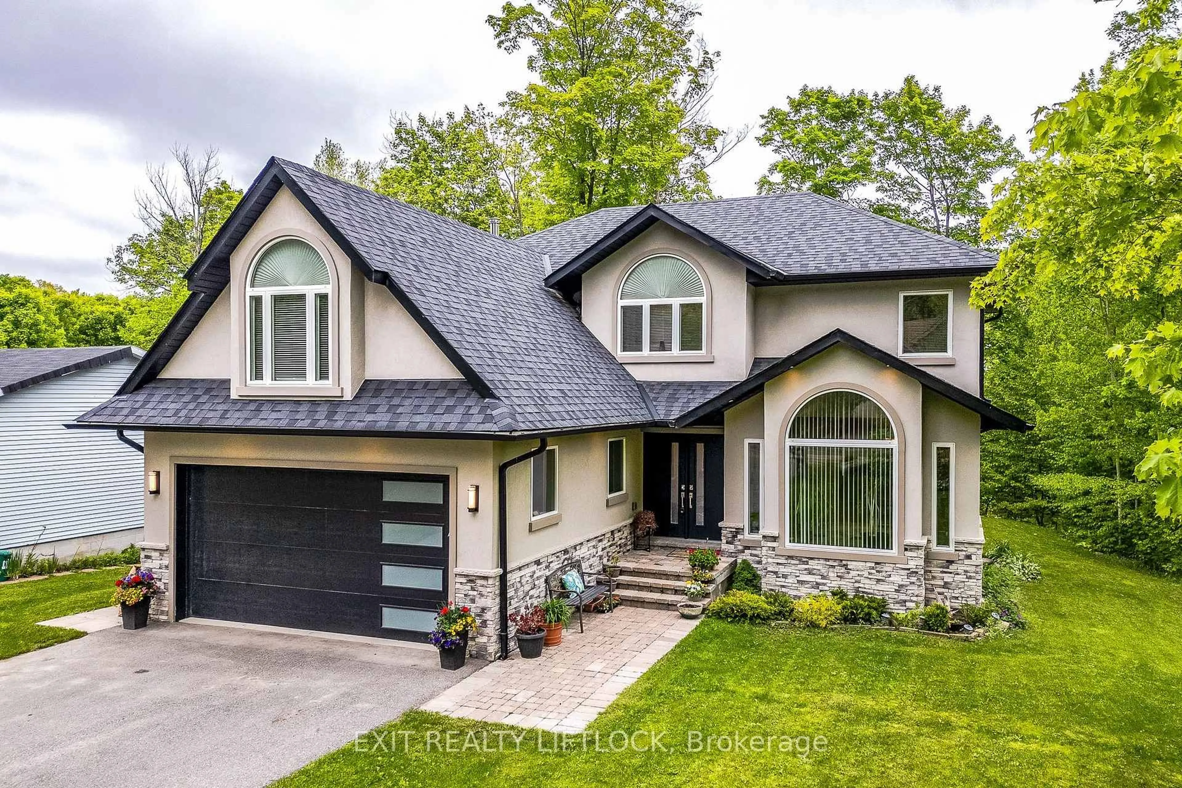 Home with brick exterior material, street for 77 Polish Ave, Penetanguishene Ontario L9M 1W8