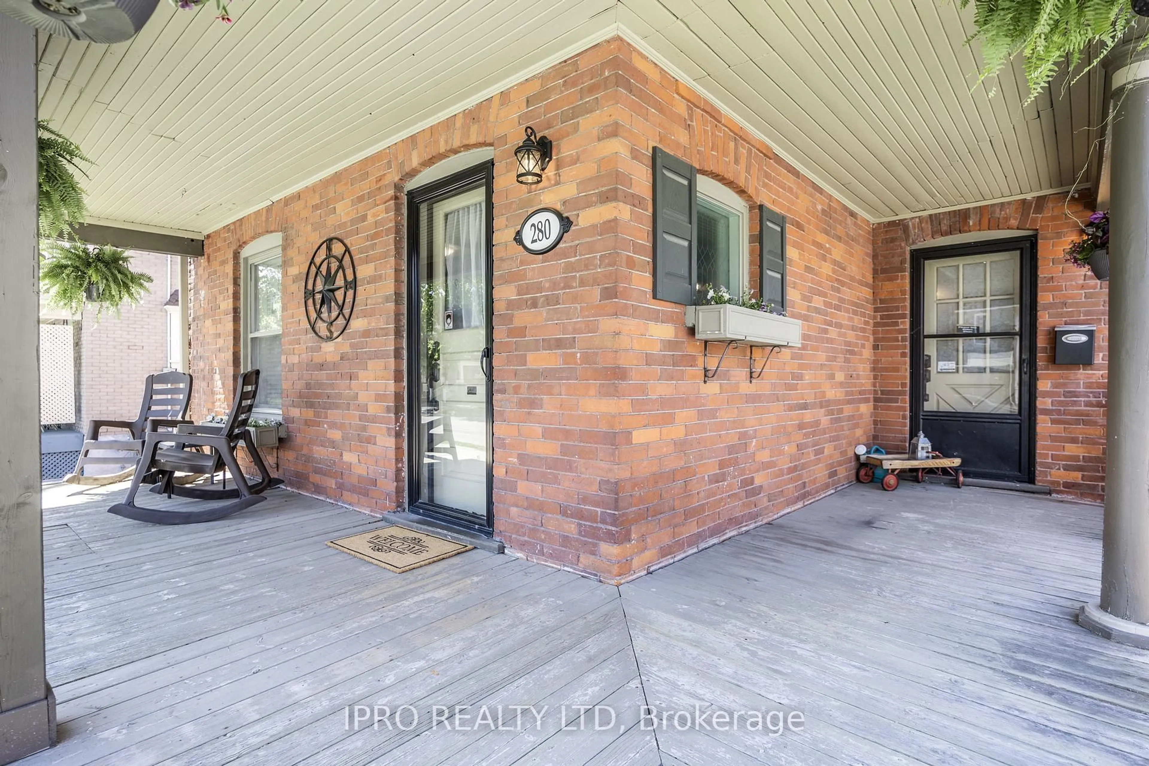 Unknown for 280 Mary St, Orillia Ontario L3V 3E7