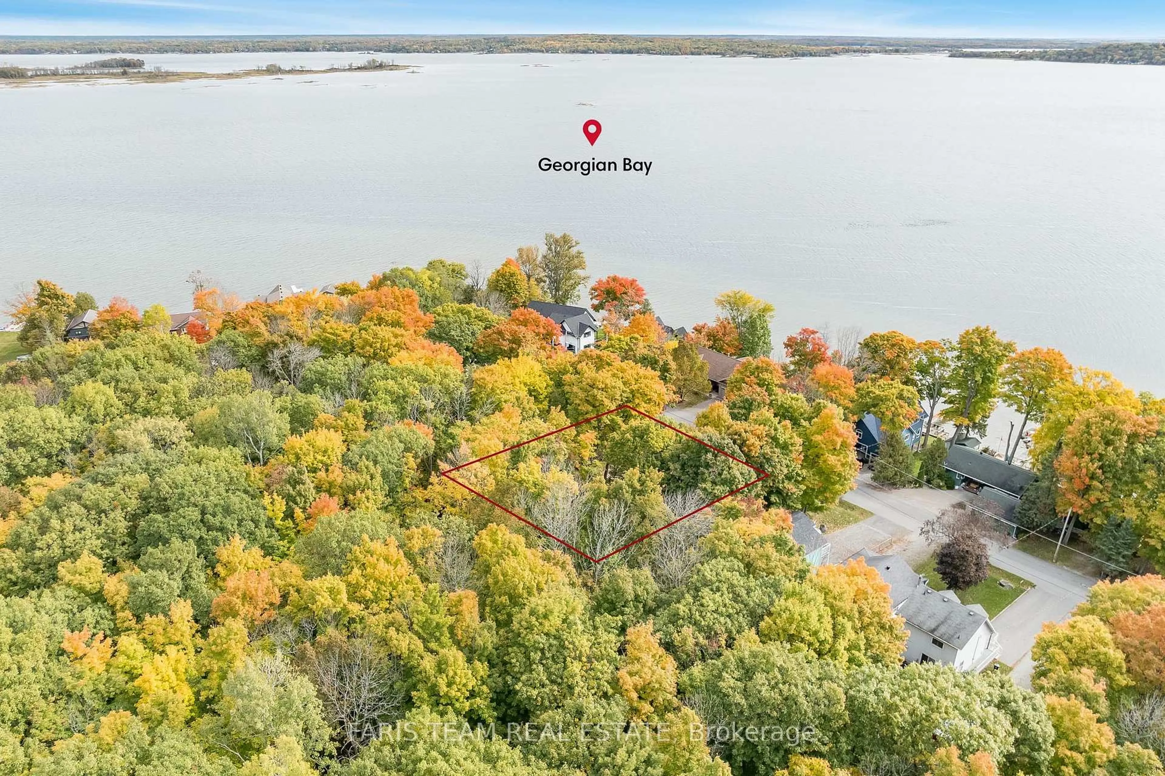 A pic from outside/outdoor area/front of a property/back of a property/a pic from drone, water/lake/river/ocean view for 365 Robins Point Rd, Tay Ontario L0K 2A0