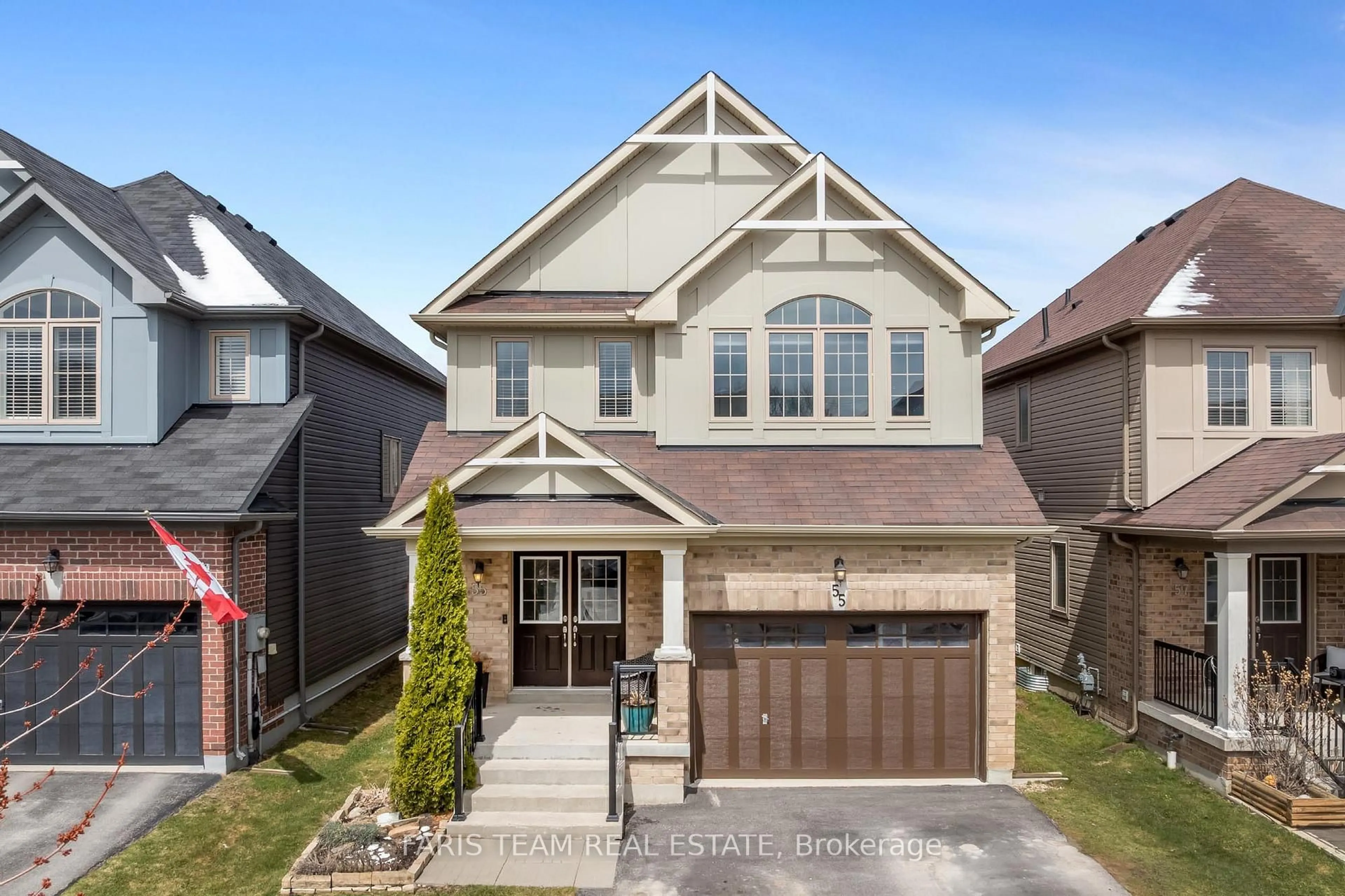 Home with brick exterior material, street for 55 Robertson St, Collingwood Ontario L9Y 0X1
