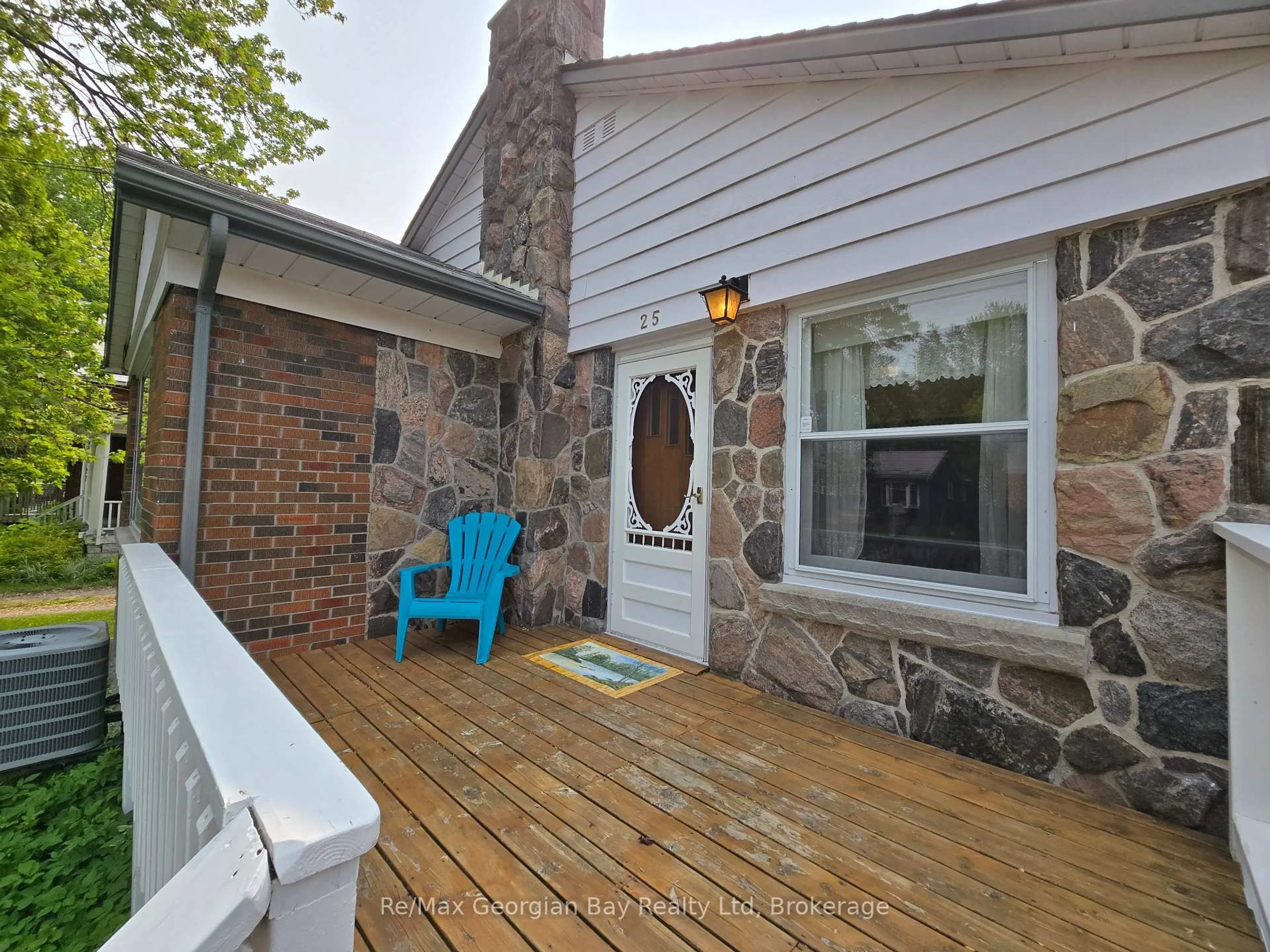 Unknown for 25 GRAY St, Severn Ontario L0K 1E0