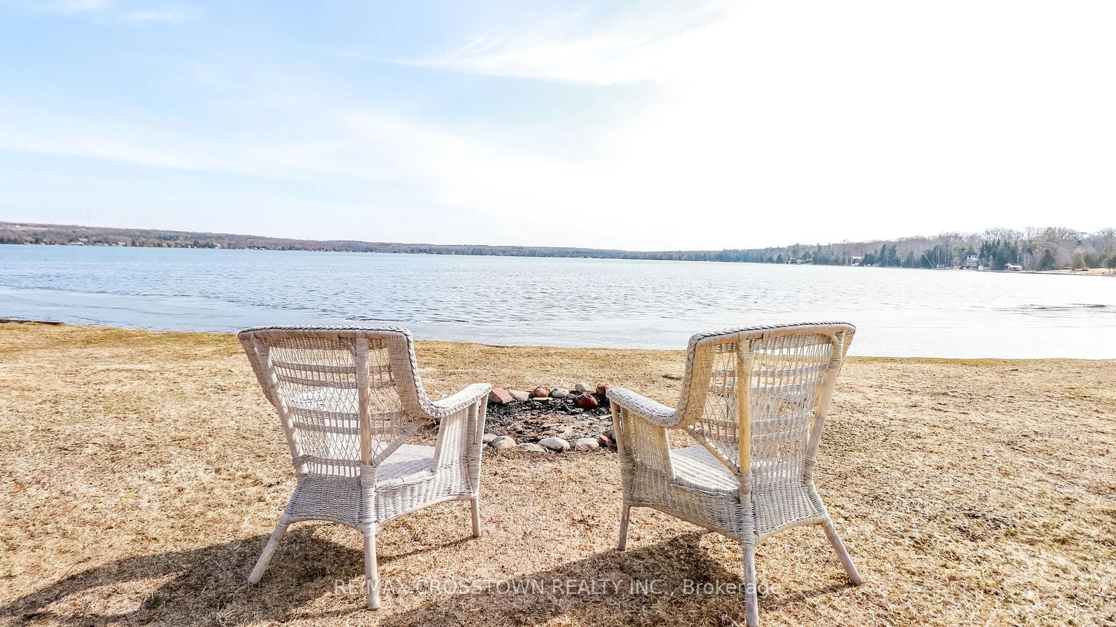 Patio, water/lake/river/ocean view for 3093 Sandy Bend, Springwater Ontario L0L 1P0