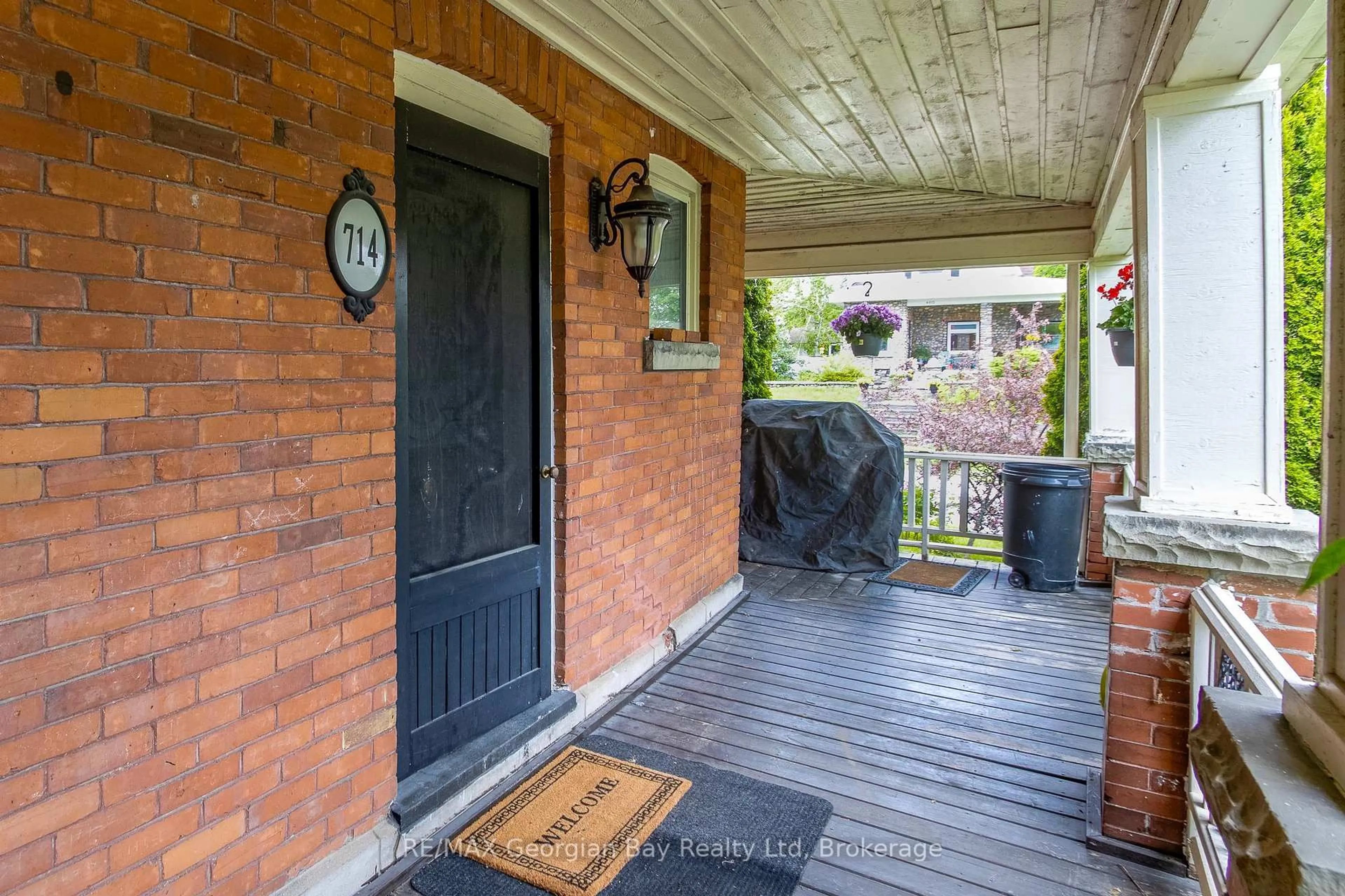 Patio, street for 714 6TH Ave, Tay Ontario L0K 1R0