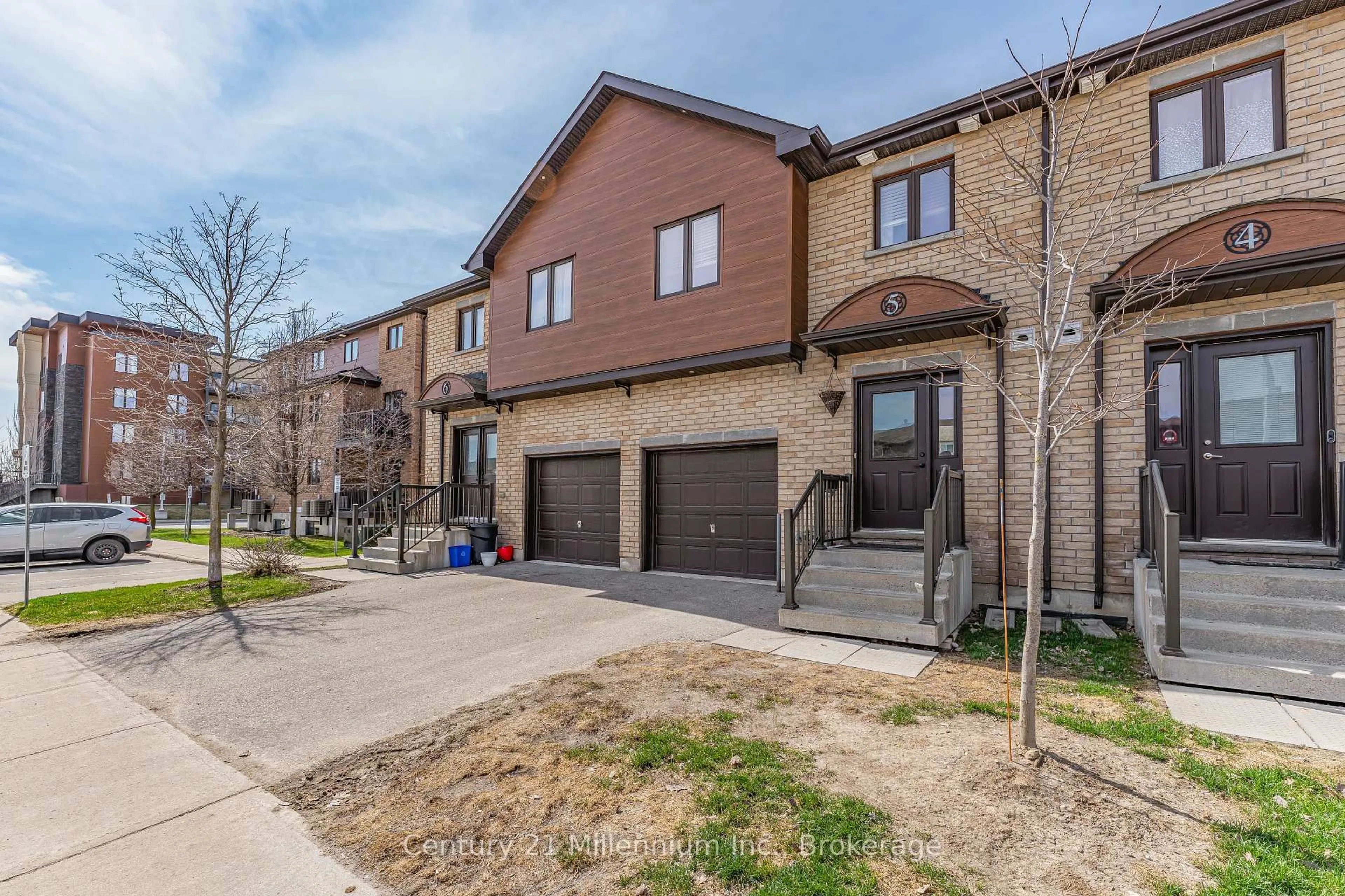 Home with brick exterior material, street for 31 Madelaine Dr #5, Barrie Ontario L9J 0G8