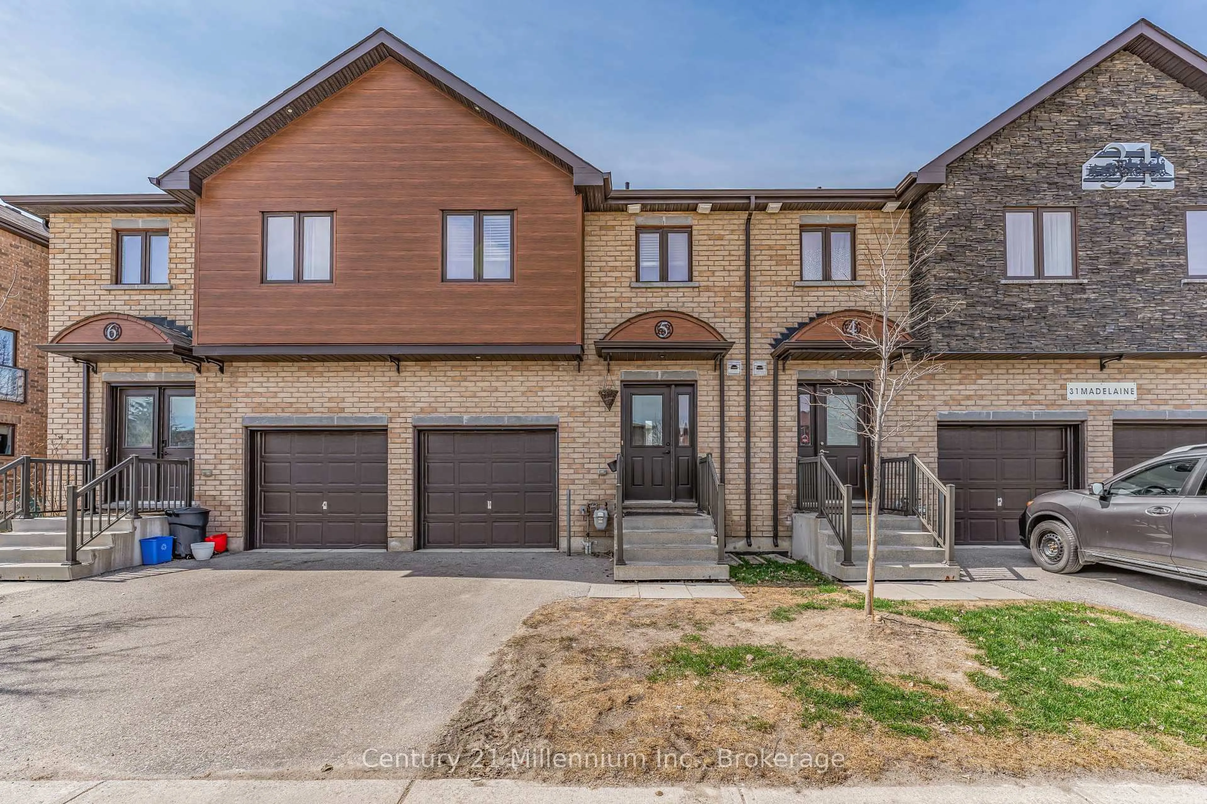 Home with brick exterior material, street for 31 Madelaine Dr #5, Barrie Ontario L9J 0G8