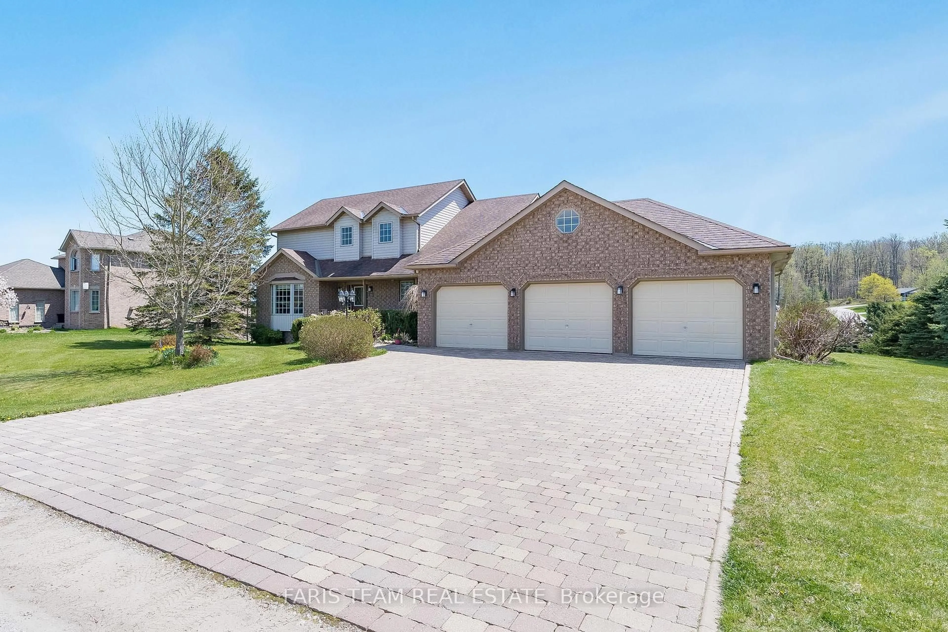 Home with brick exterior material, street for 36 Marlow Circ, Springwater Ontario L0L 1V0