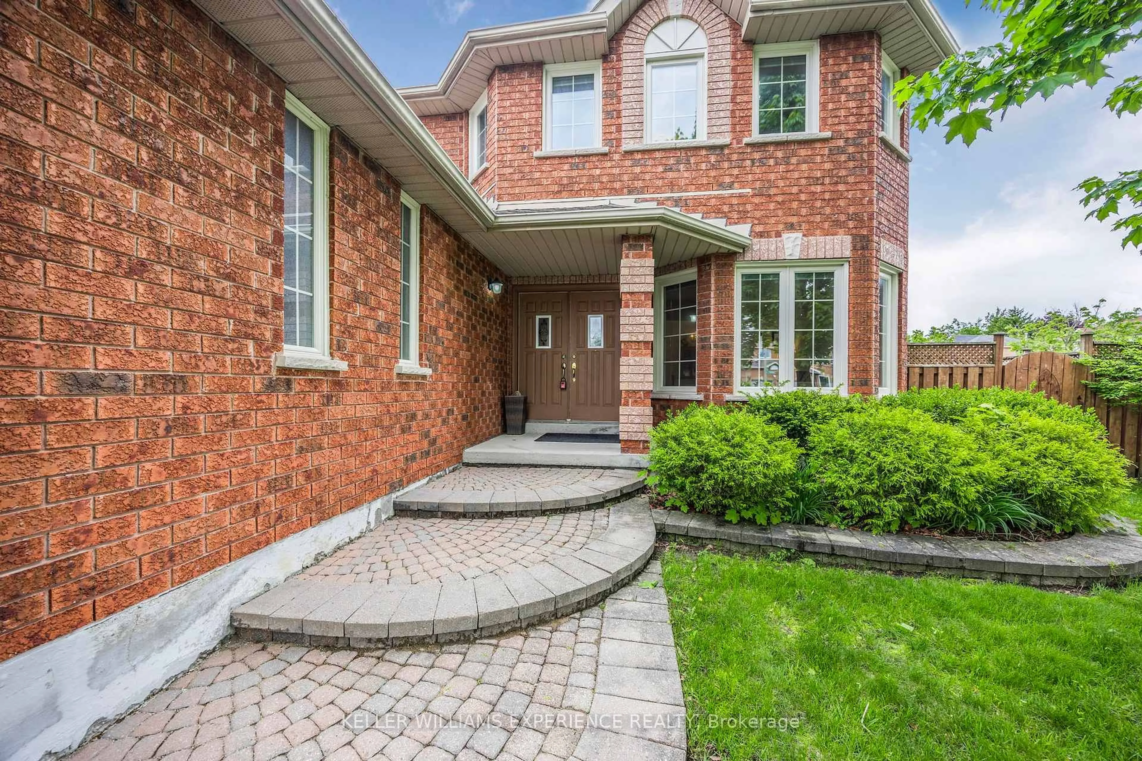 Home with brick exterior material, street for 303 Livingstone St, Barrie Ontario L4N 7C2