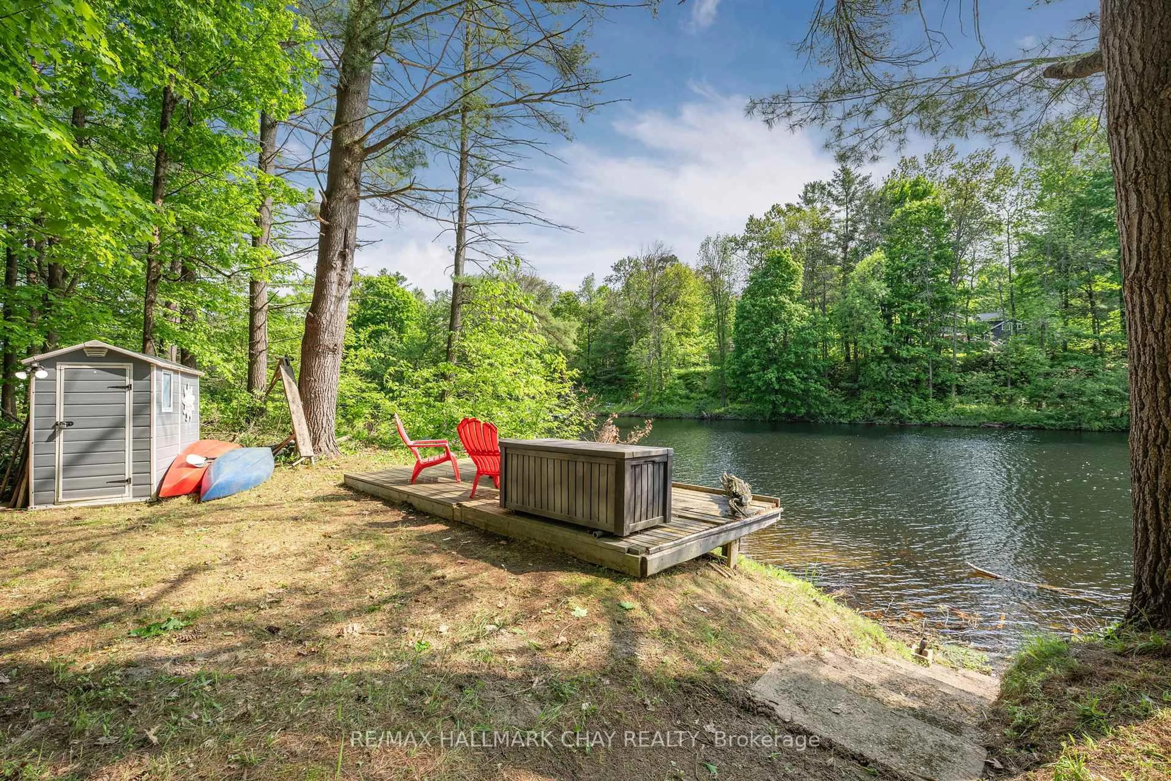 A pic from outside/outdoor area/front of a property/back of a property/a pic from drone, water/lake/river/ocean view for 4310 Canal Rd, Severn Ontario L0K 2B0