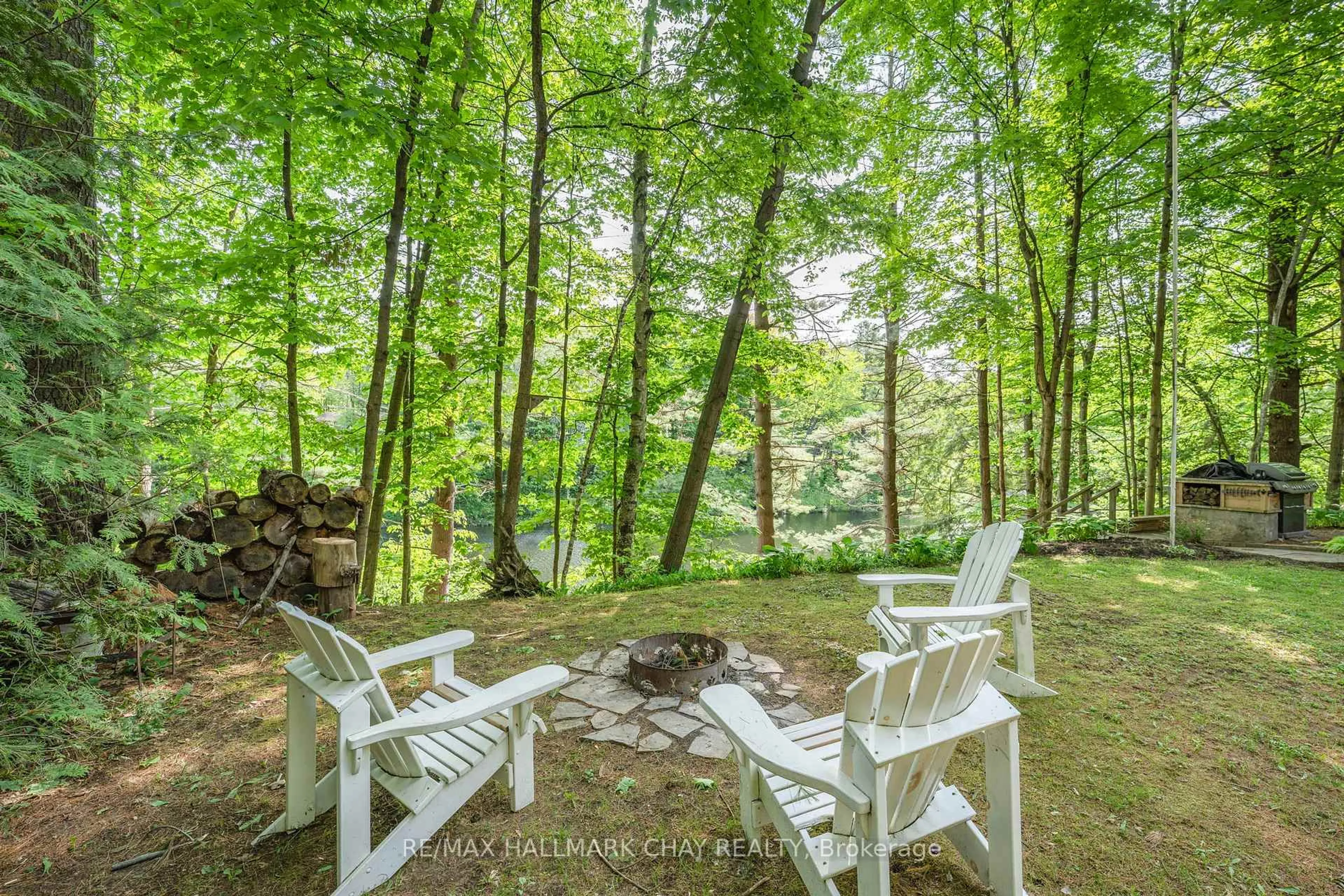 Patio, forest/trees view for 4310 Canal Rd, Severn Ontario L0K 2B0