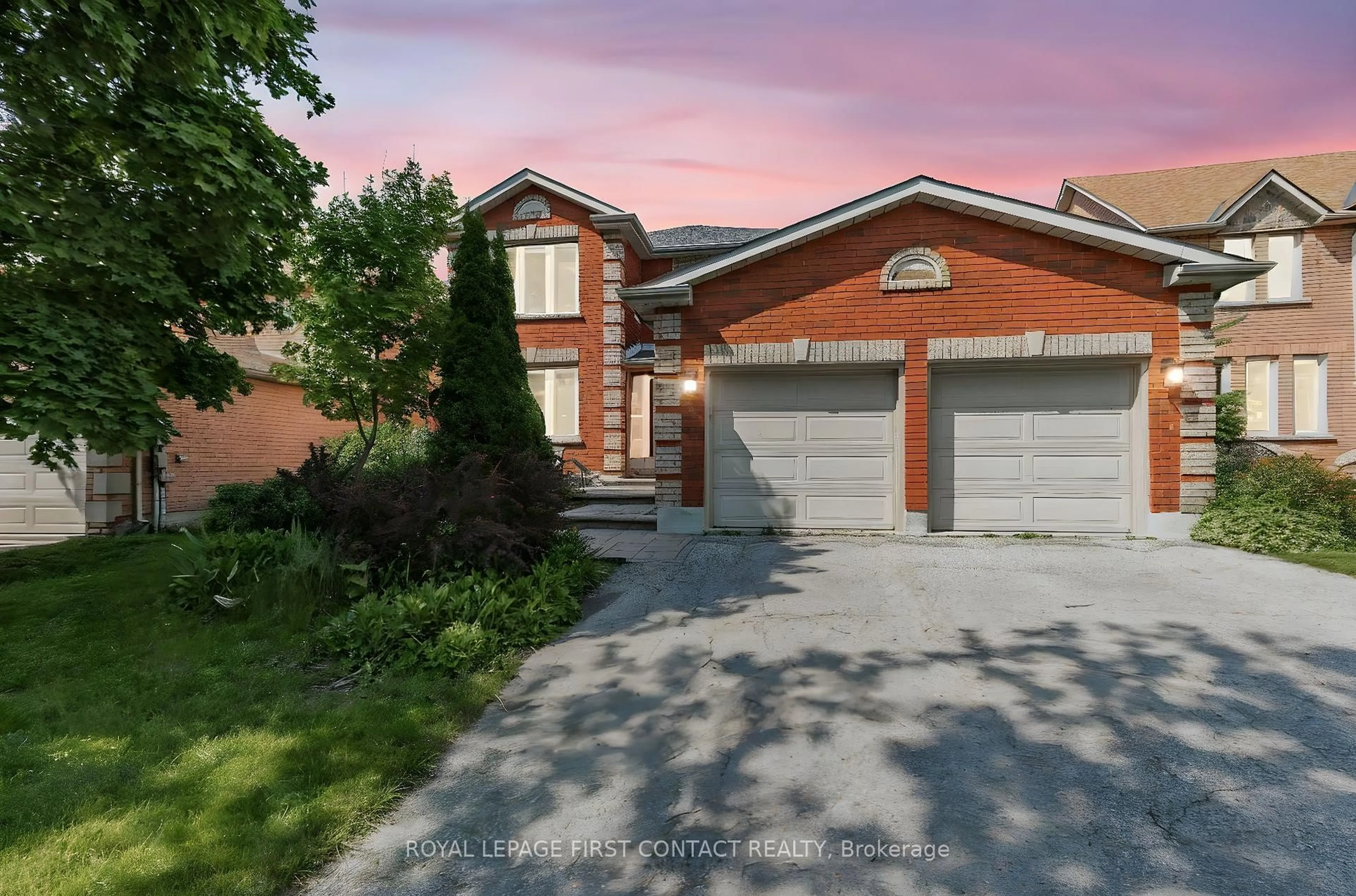 Home with brick exterior material, street for 32 Falling Brook Dr, Barrie Ontario L4N 7E9