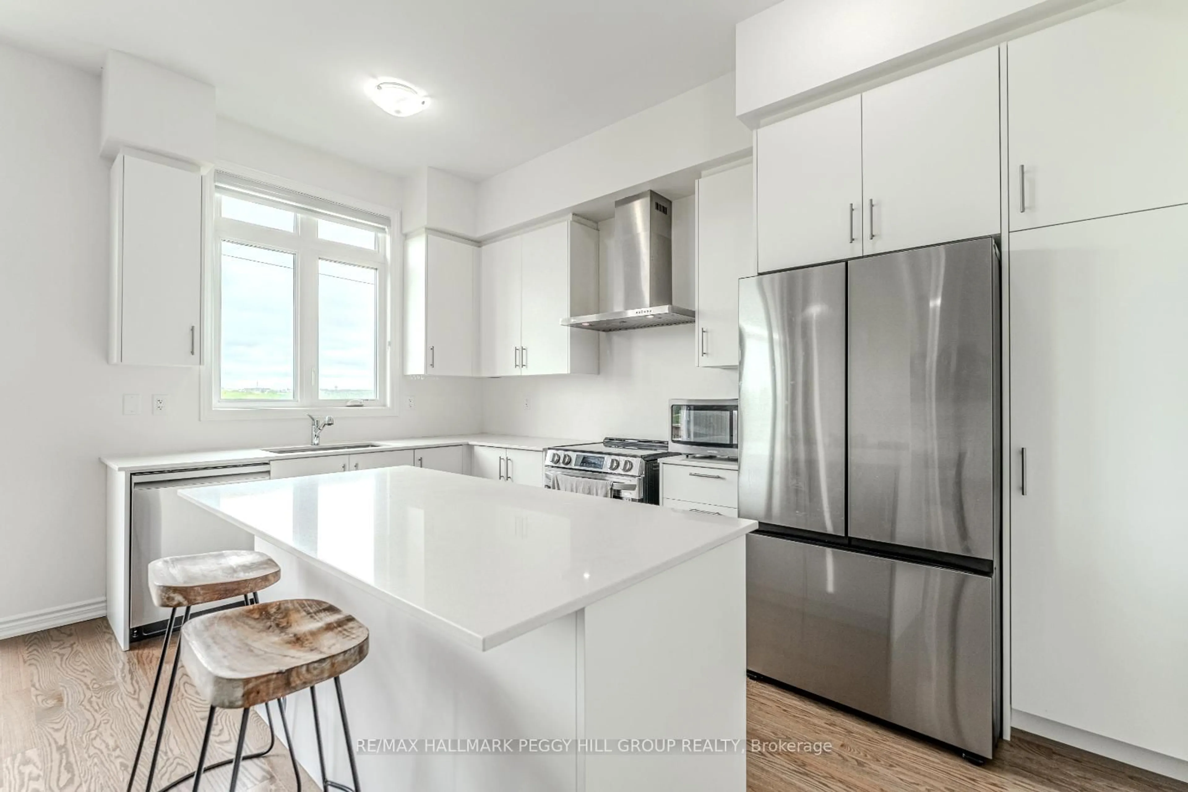 Unknown for 258 Madelaine Dr, Barrie Ontario L9J 0P4