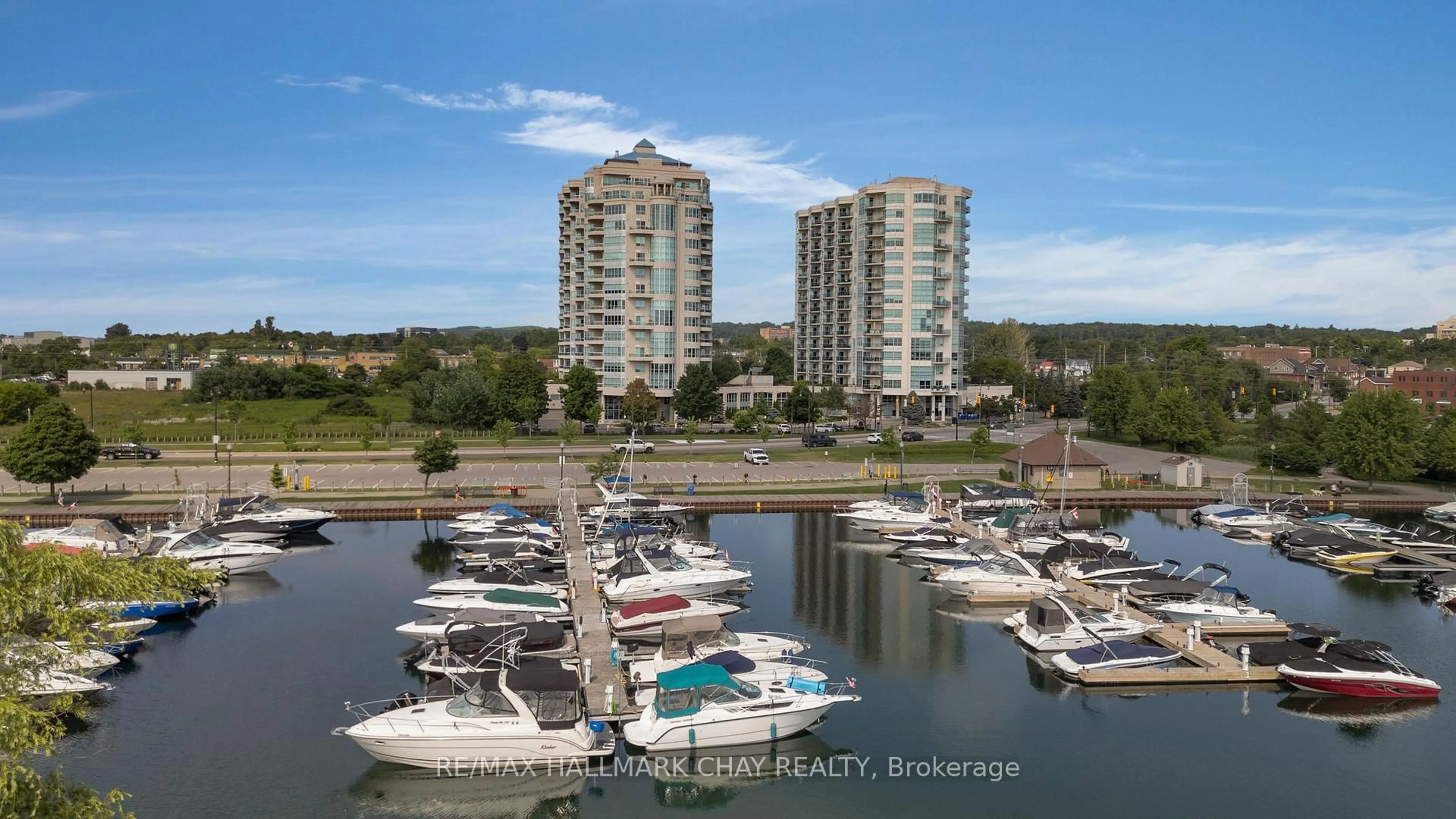 A pic from outside/outdoor area/front of a property/back of a property/a pic from drone, water/lake/river/ocean view for 6 Toronto St #603, Barrie Ontario L4N 9R2