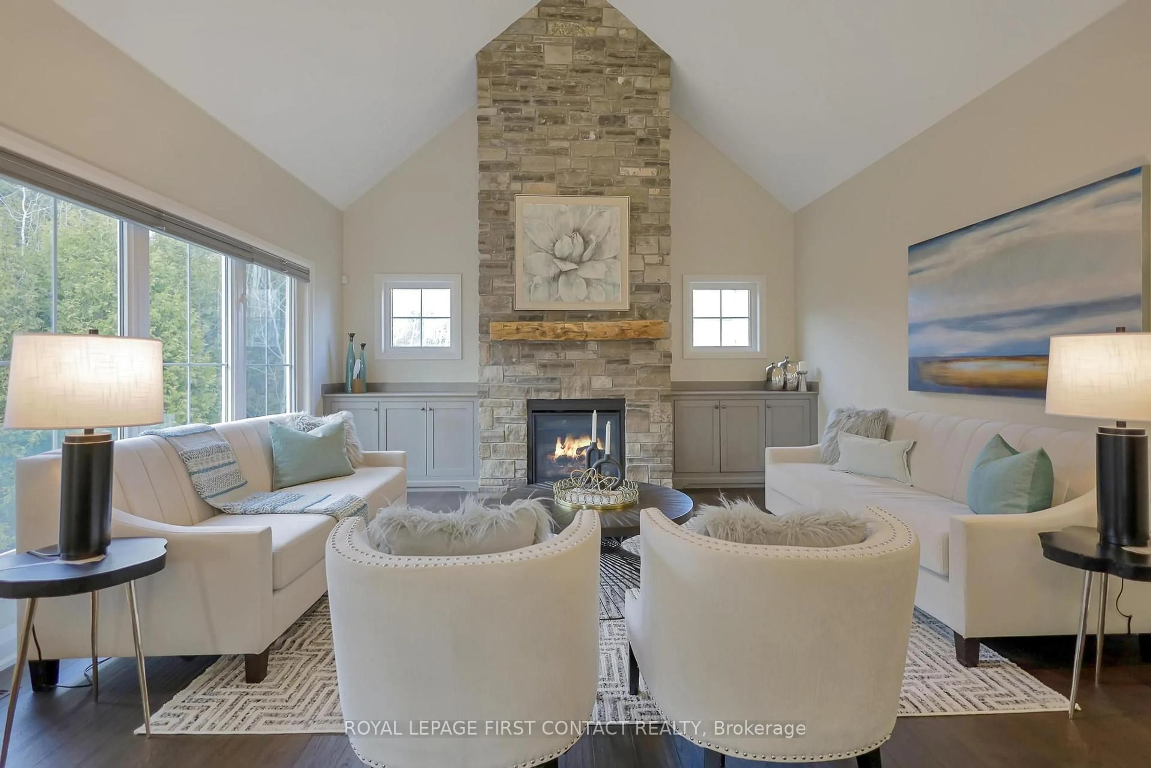 Living room with furniture, unknown for 4 Cumberland Crt, Oro-Medonte Ontario L0K 1E0