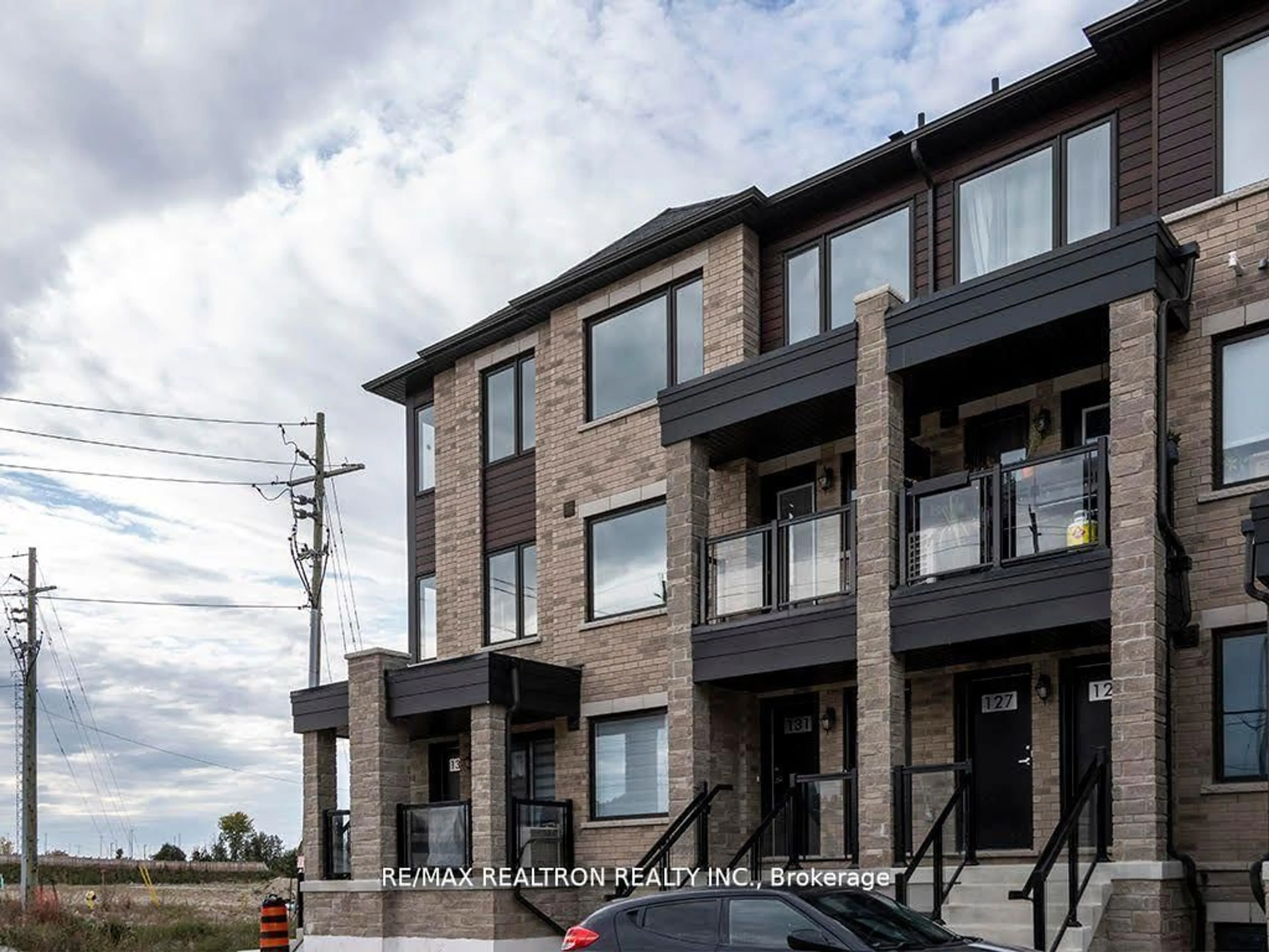 Home with brick exterior material, unknown for 131 Appletree Lane, Barrie Ontario L9J 0P1