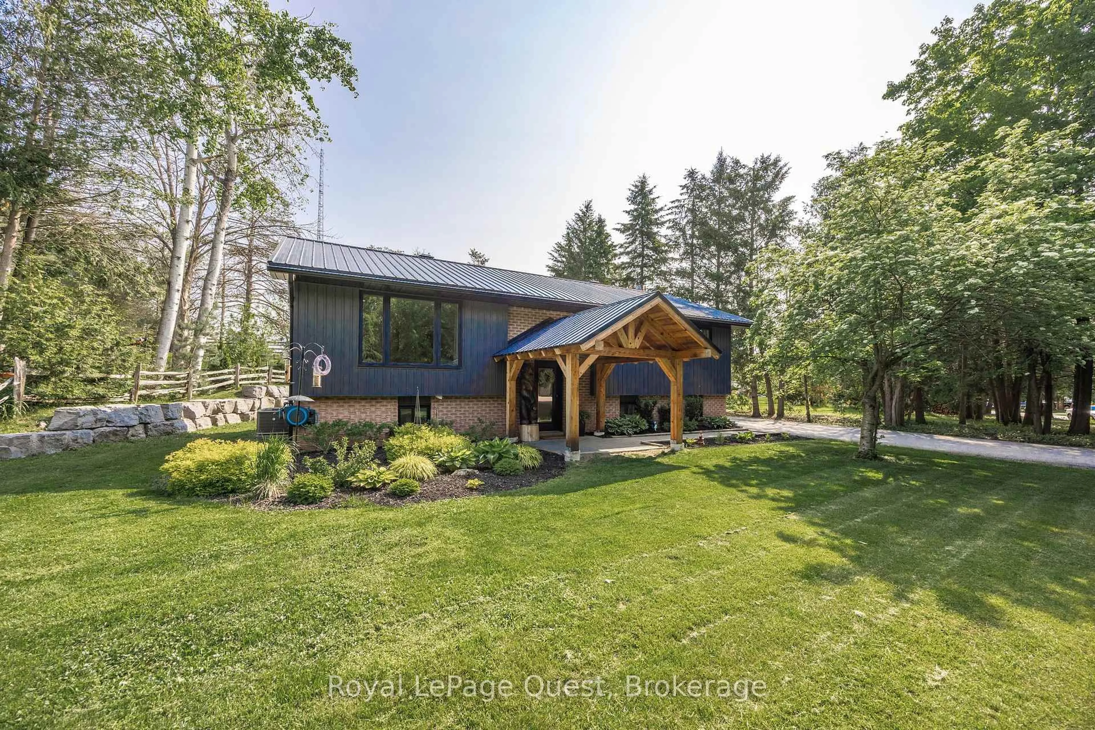 Unknown for 4 Cedarbrook Cres, Oro-Medonte Ontario L0L 1T0