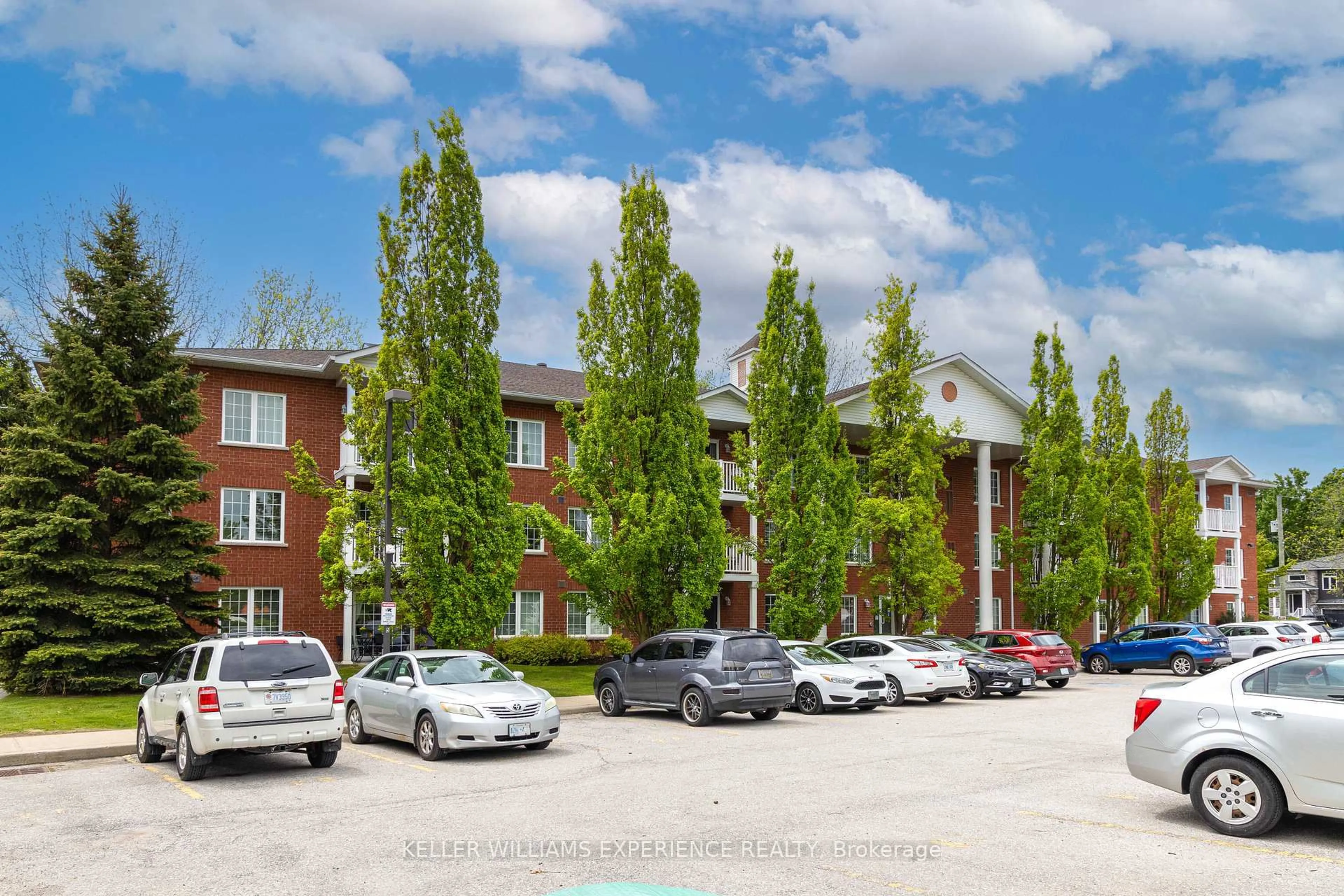 Unknown for 49 JACOBS Terr #210, Barrie Ontario L4N 0W4