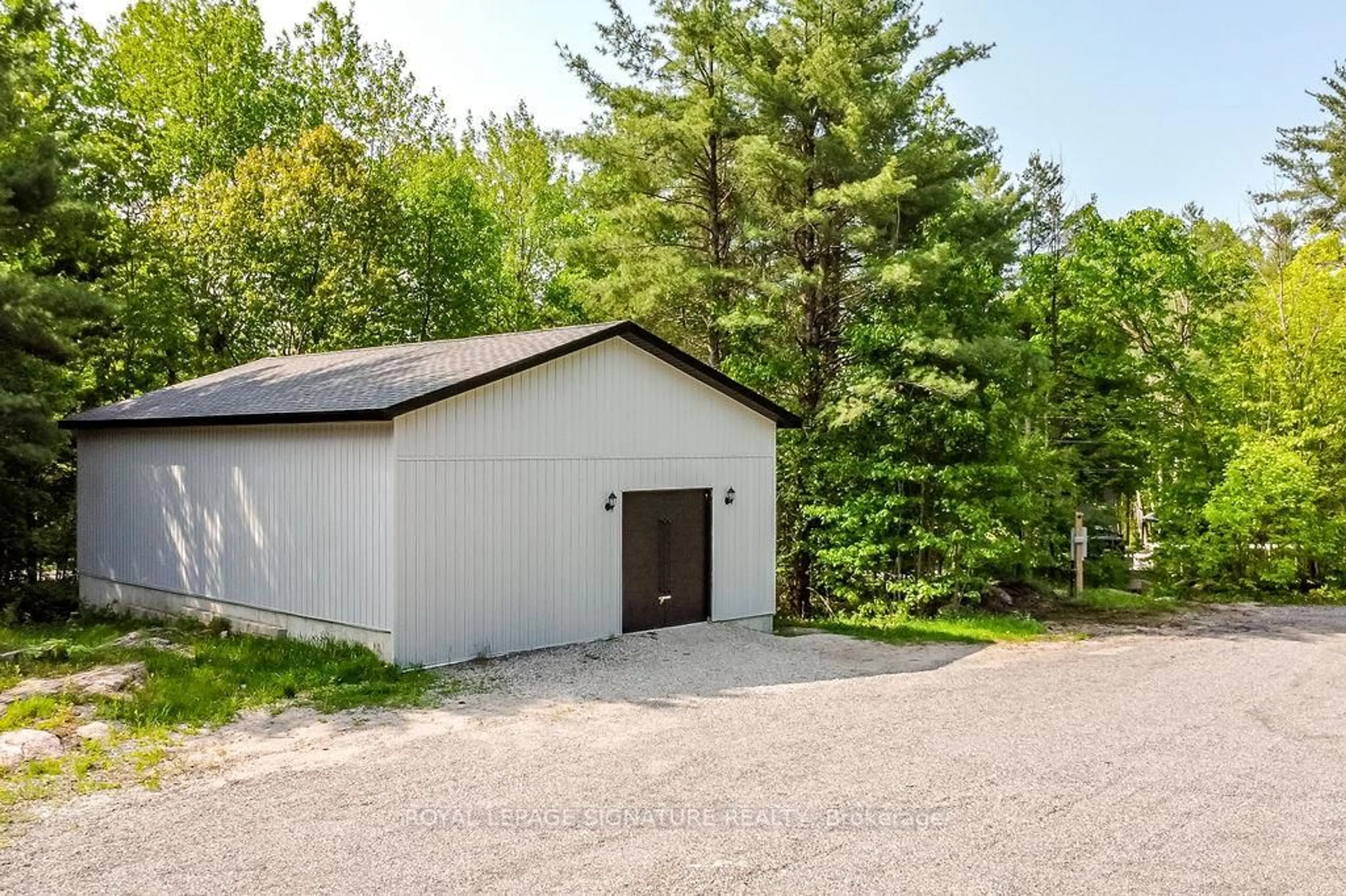 Shed for 5142 Severn Pines Cres, Severn Ontario L0K 2B0