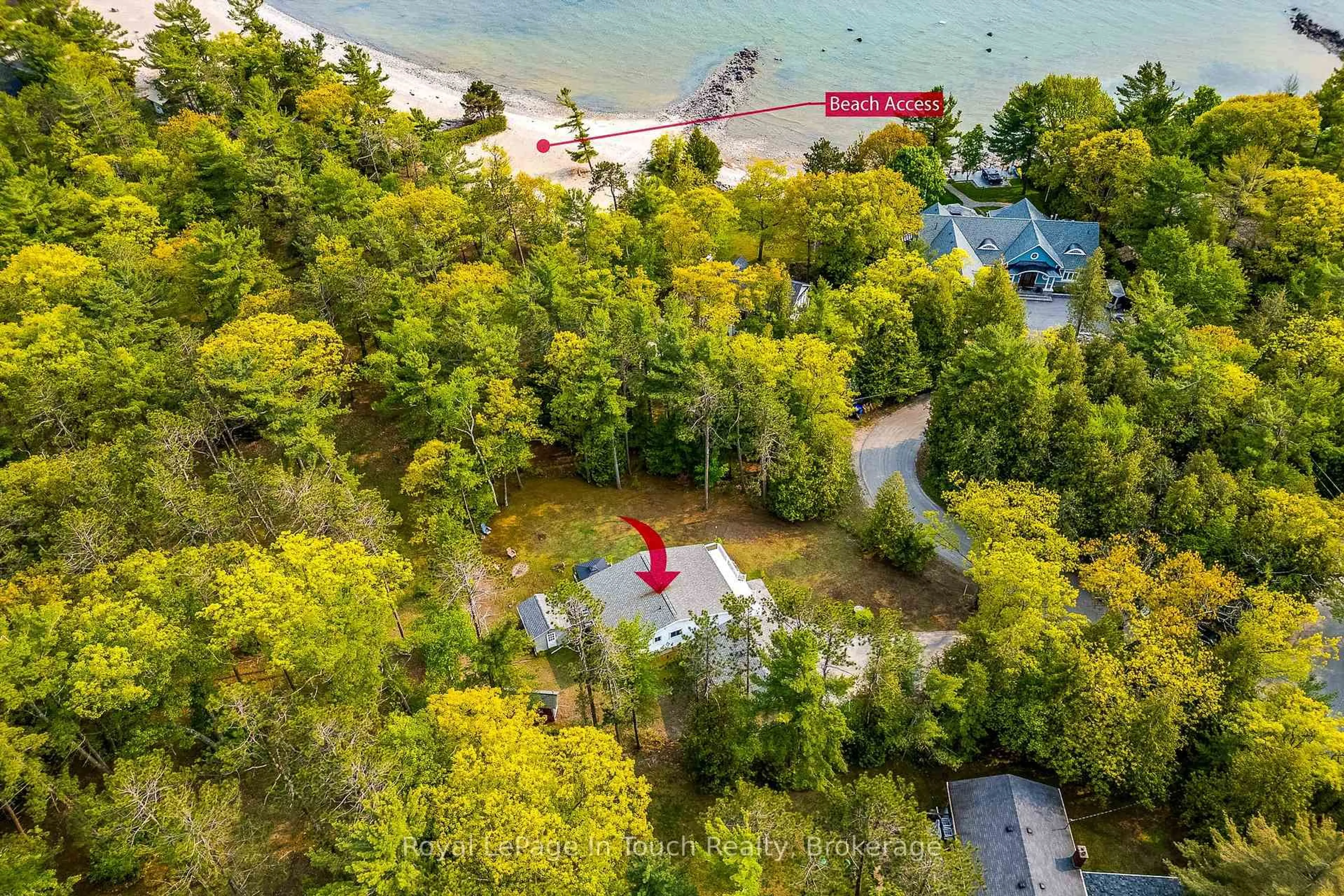A pic from outside/outdoor area/front of a property/back of a property/a pic from drone, water/lake/river/ocean view for 21 MOONLIGHT Crt, Tiny Ontario L9M 0H2