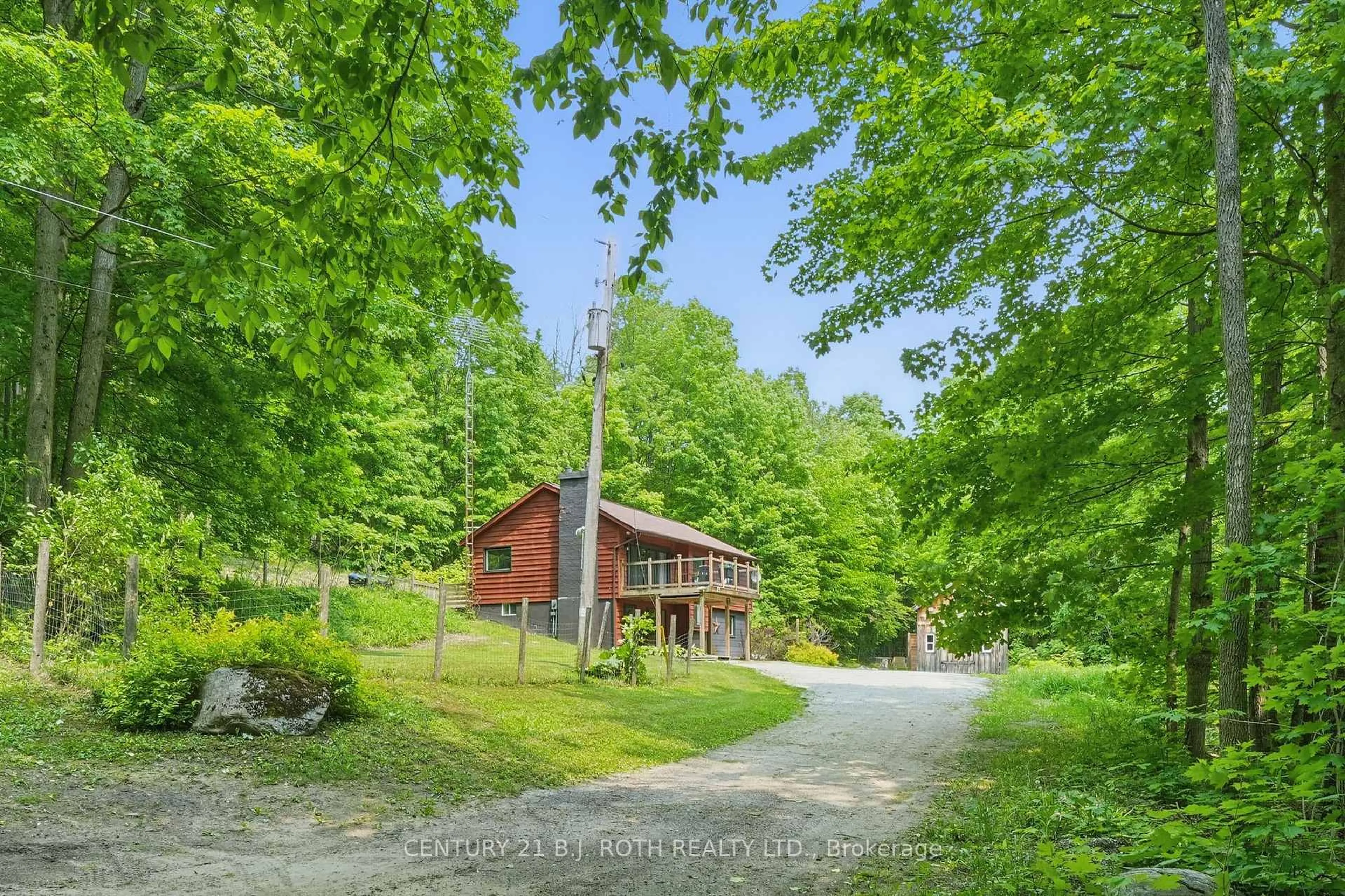 A pic from outside/outdoor area/front of a property/back of a property/a pic from drone, forest/trees view for 5259 8 Line, Oro-Medonte Ontario L0K 1E0