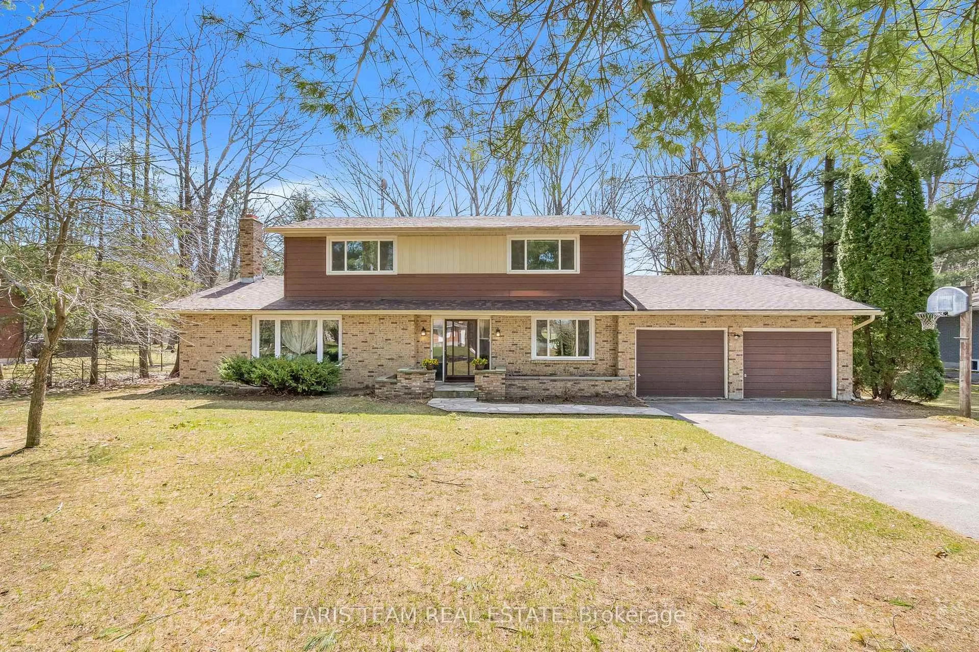 Home with brick exterior material, street for 15 Lawrence Ave, Springwater Ontario L0L 1Y2