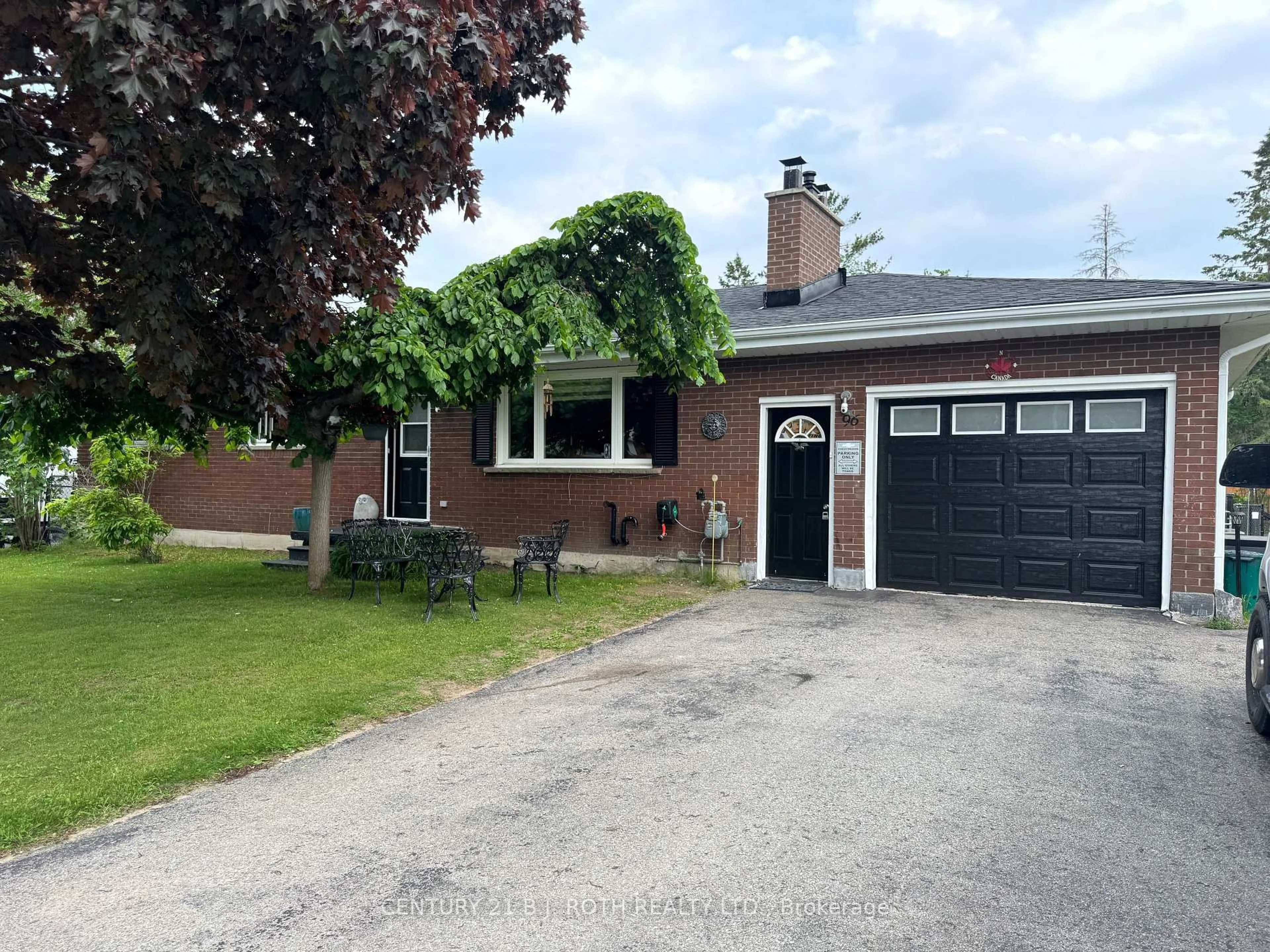 Home with brick exterior material, street for 96 Jamieson Cres, Oro-Medonte Ontario L3V 0H8