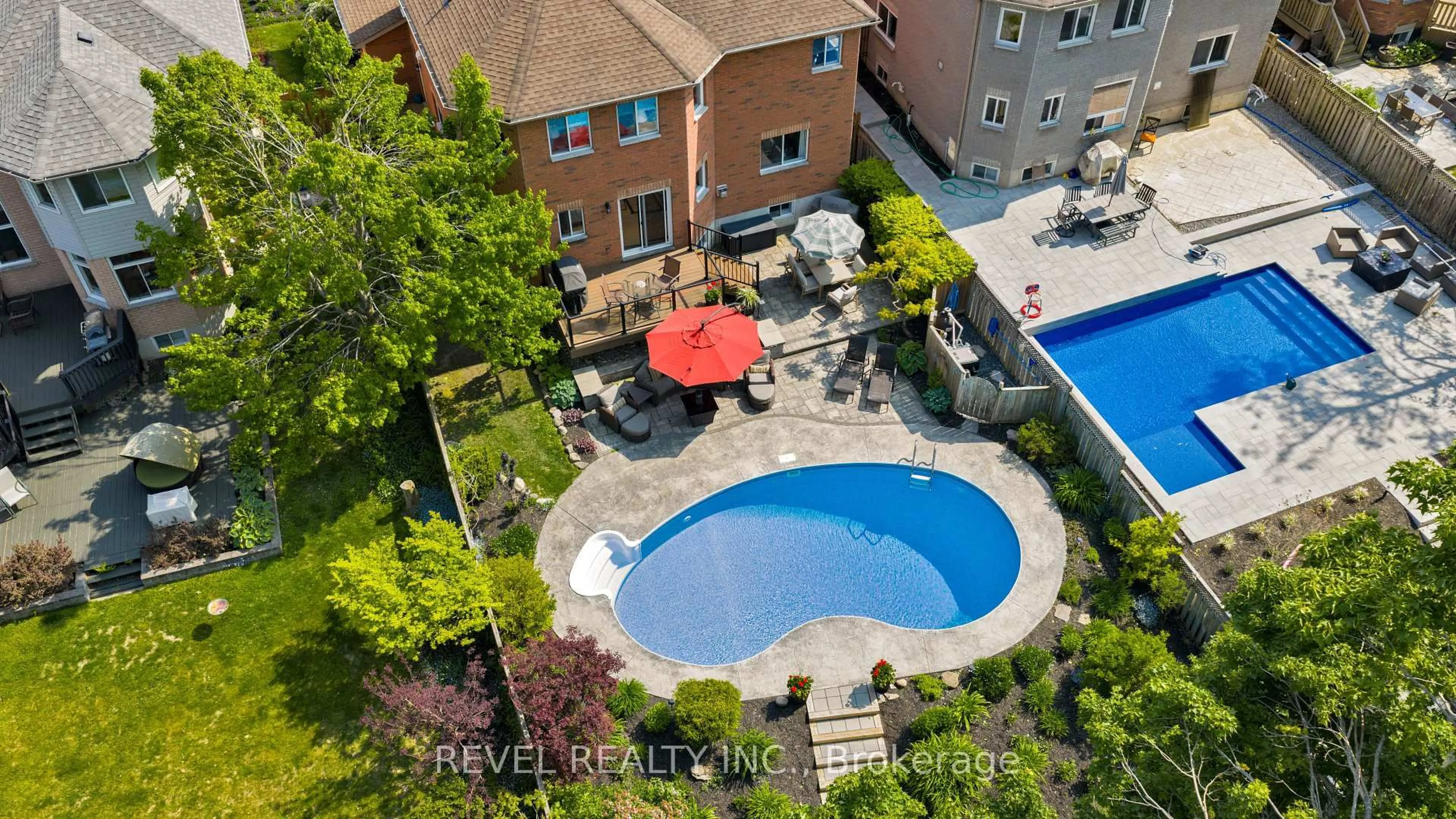Pool for 34 Allsop Cres, Barrie Ontario L4N 8T7