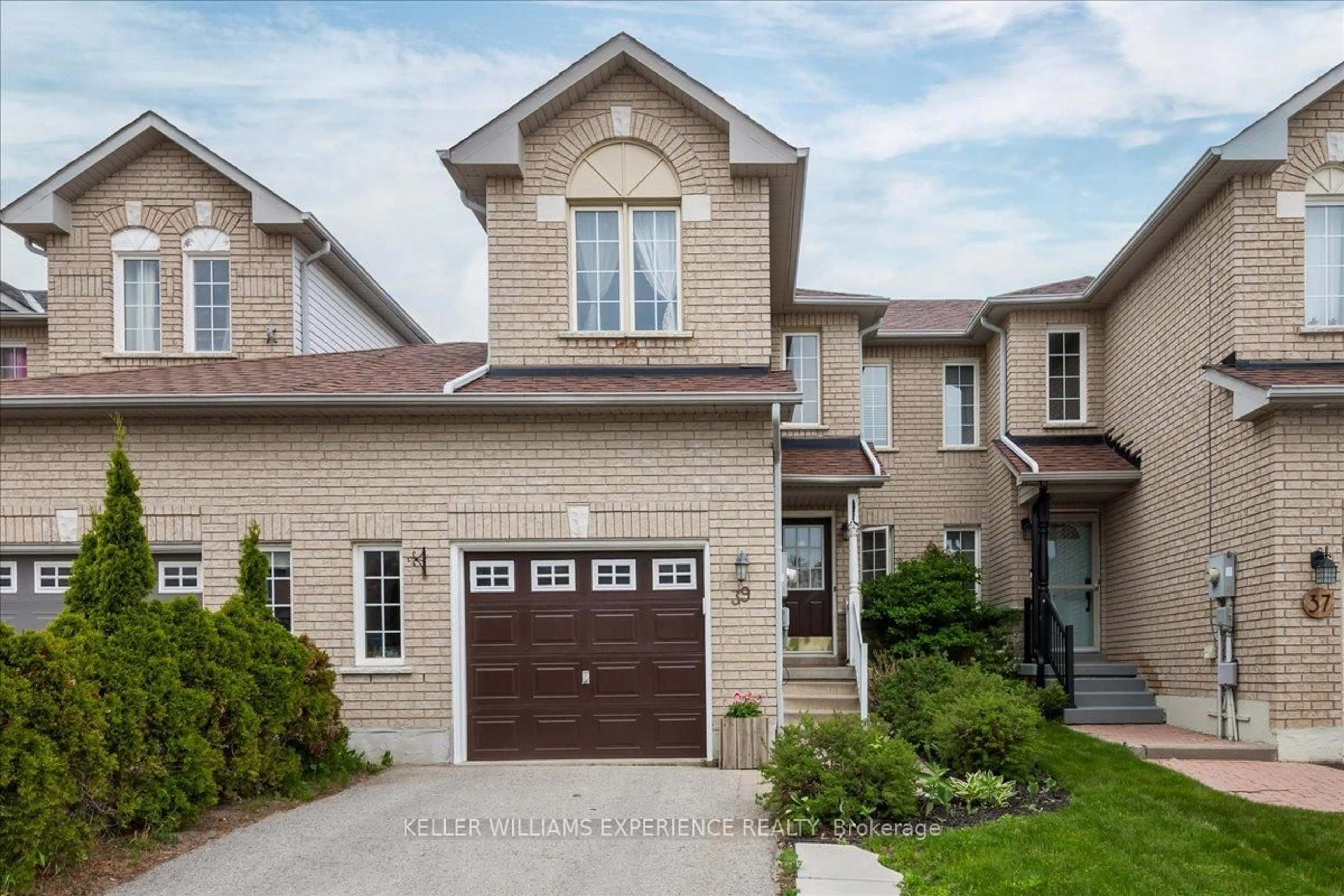 Home with brick exterior material, street for 39 Coleman Dr, Barrie Ontario L4N 0R6