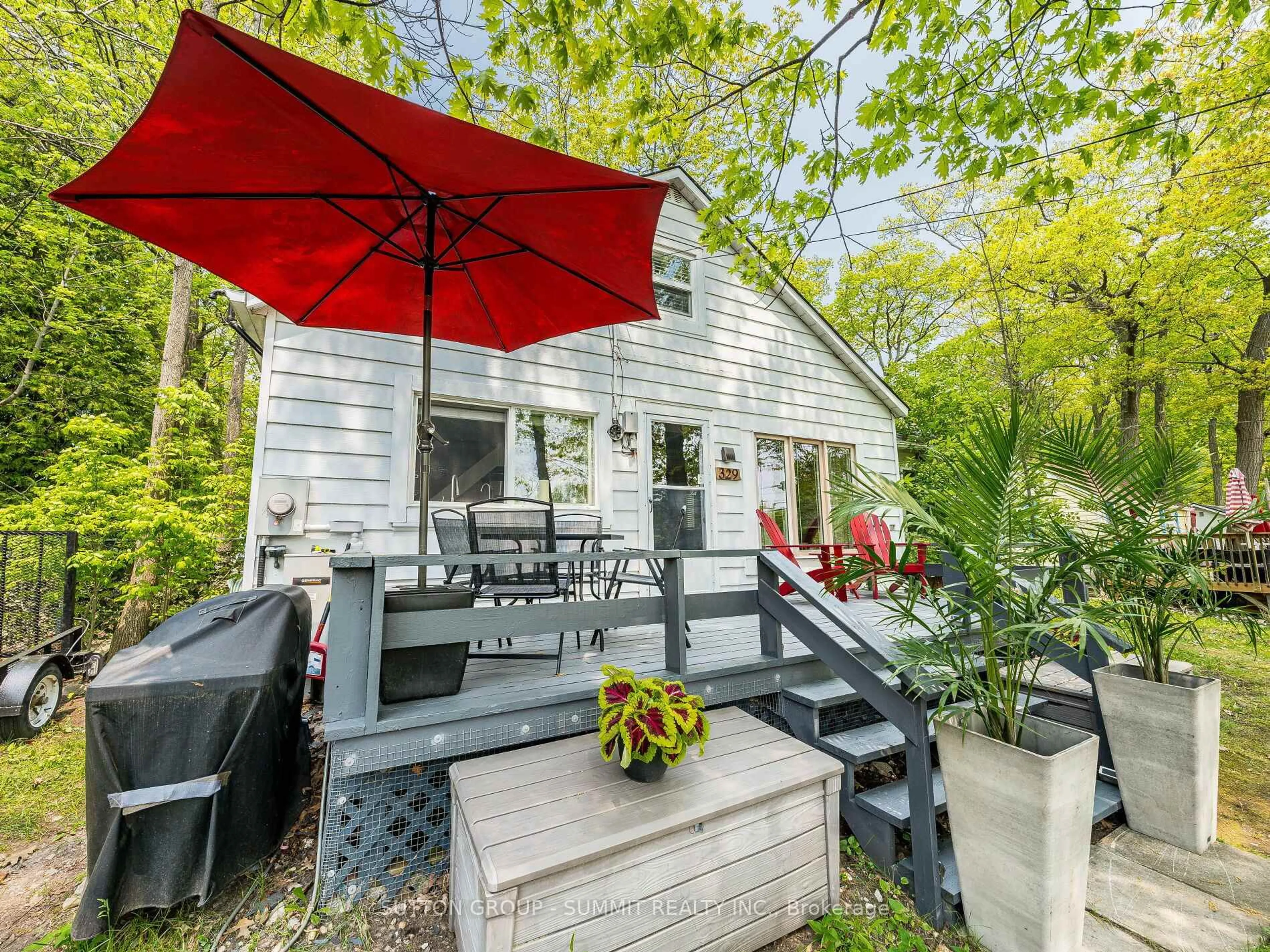 Patio, street for 329 Tiny Beaches Rd, Tiny Ontario L0L 2J0