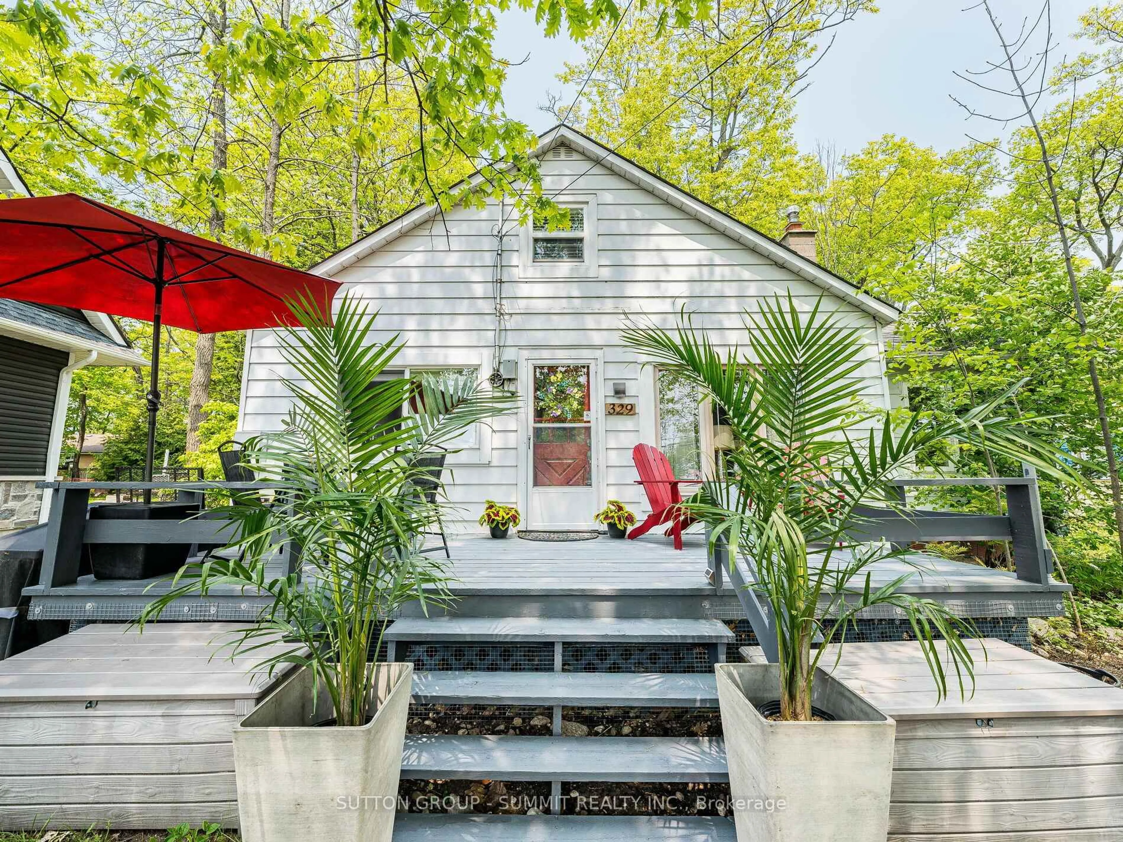 Patio, street for 329 Tiny Beaches Rd, Tiny Ontario L0L 2J0