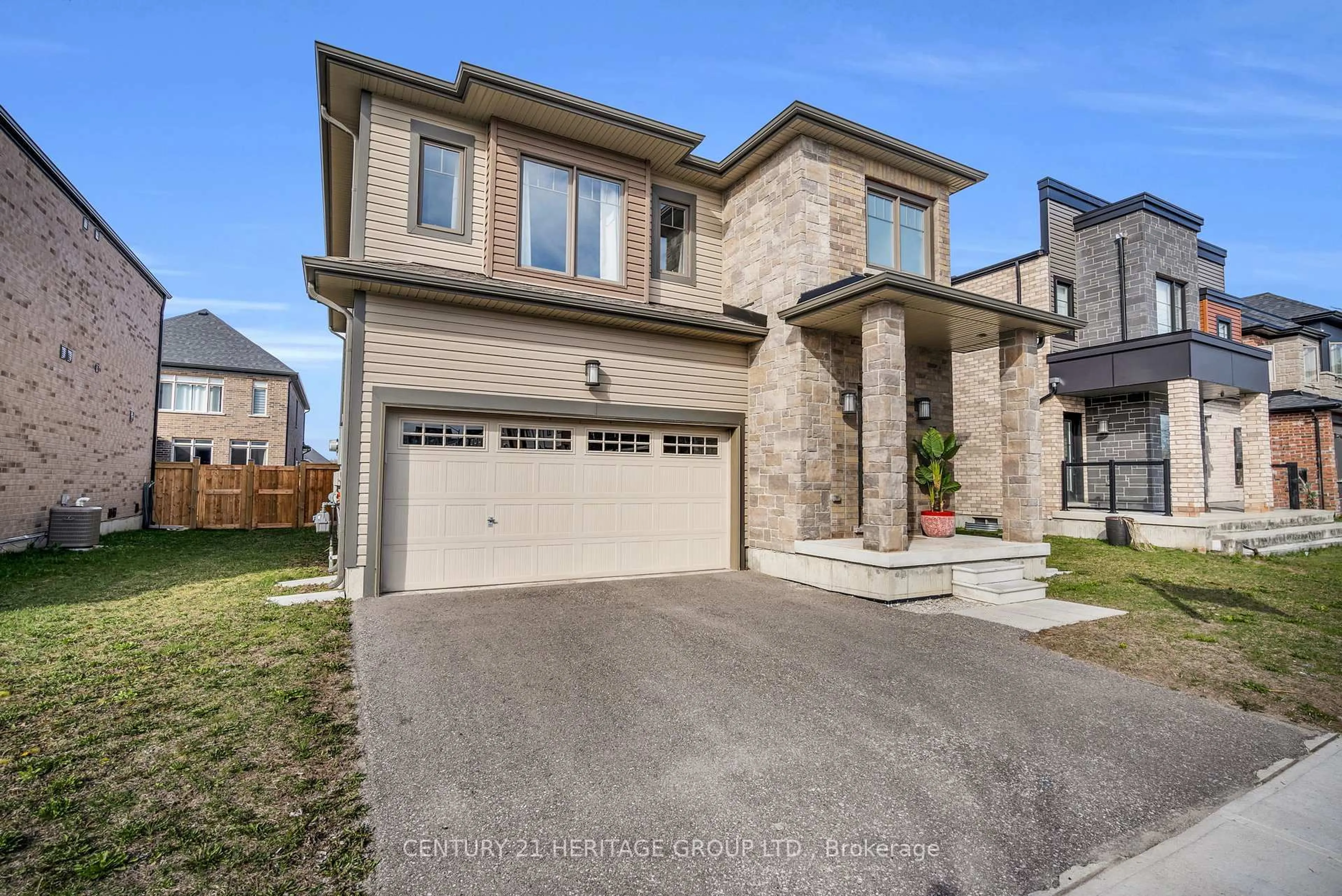 Home with brick exterior material, street for 13 Mabern St, Barrie Ontario L9J 0J1