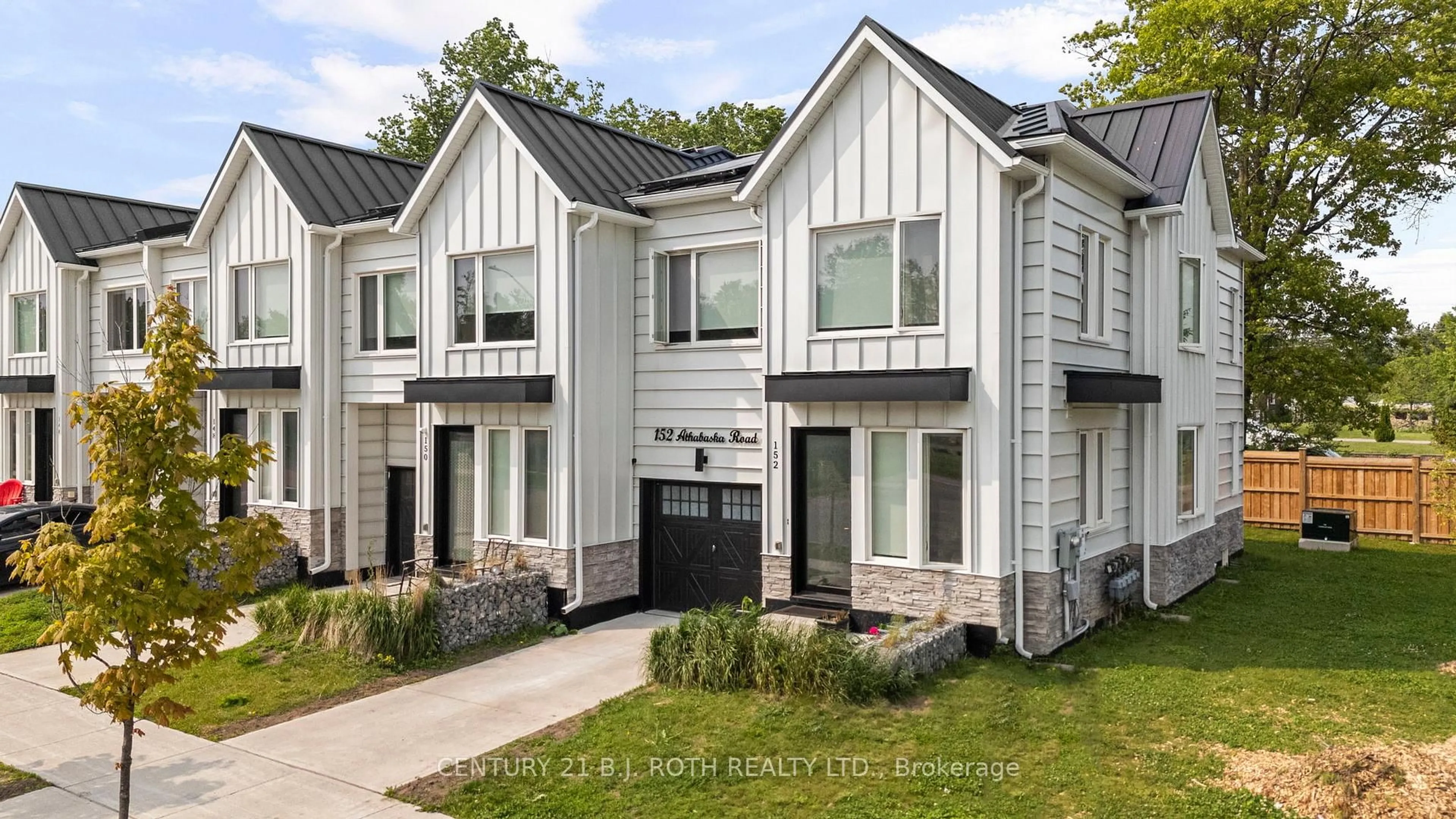 Home with brick exterior material, street for 152 ATHABASKA Rd, Barrie Ontario L4N 8E5