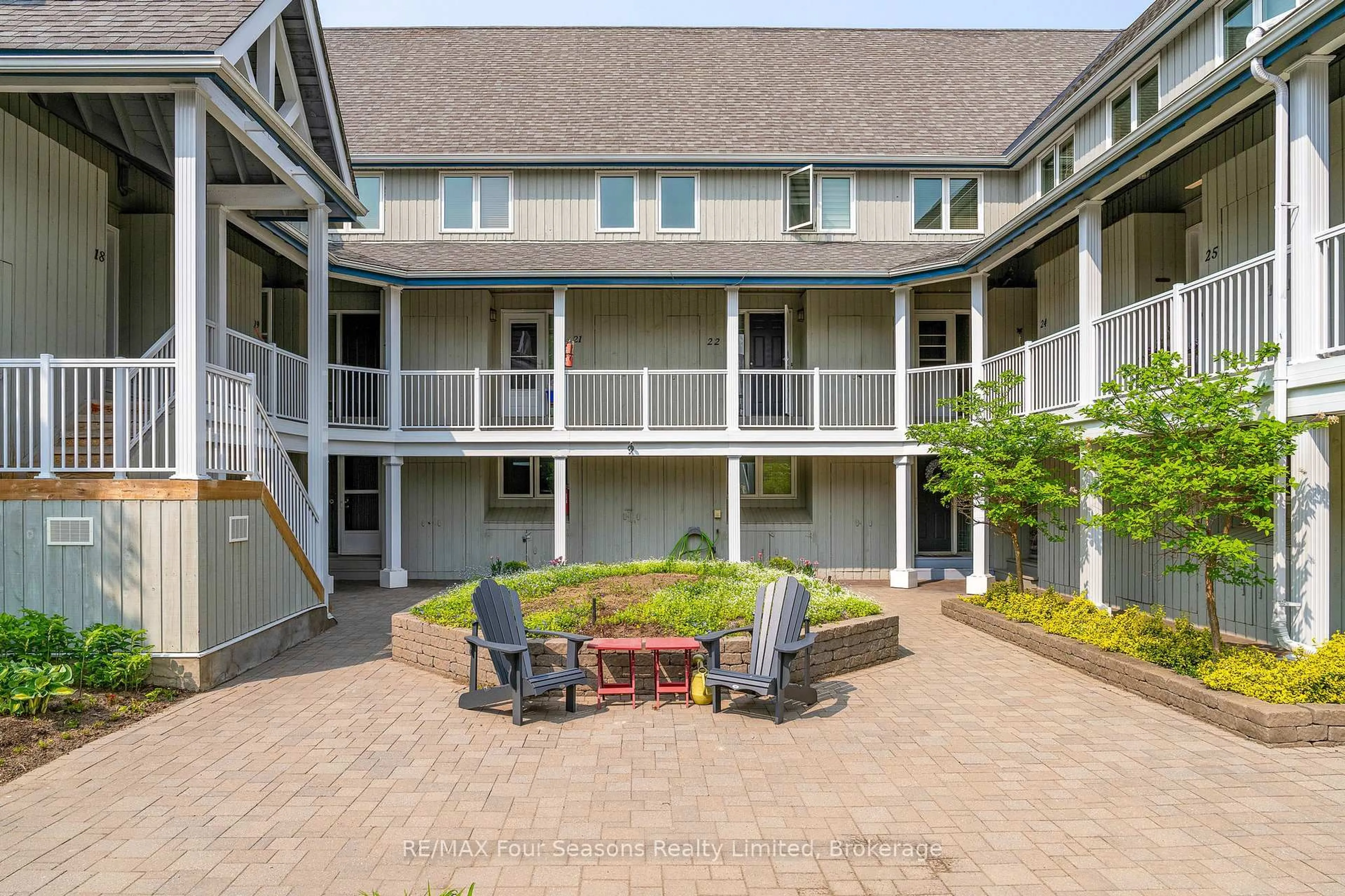 Patio, mountain view for 4 Ramblings Way #27, Collingwood Ontario L9Y 5C6