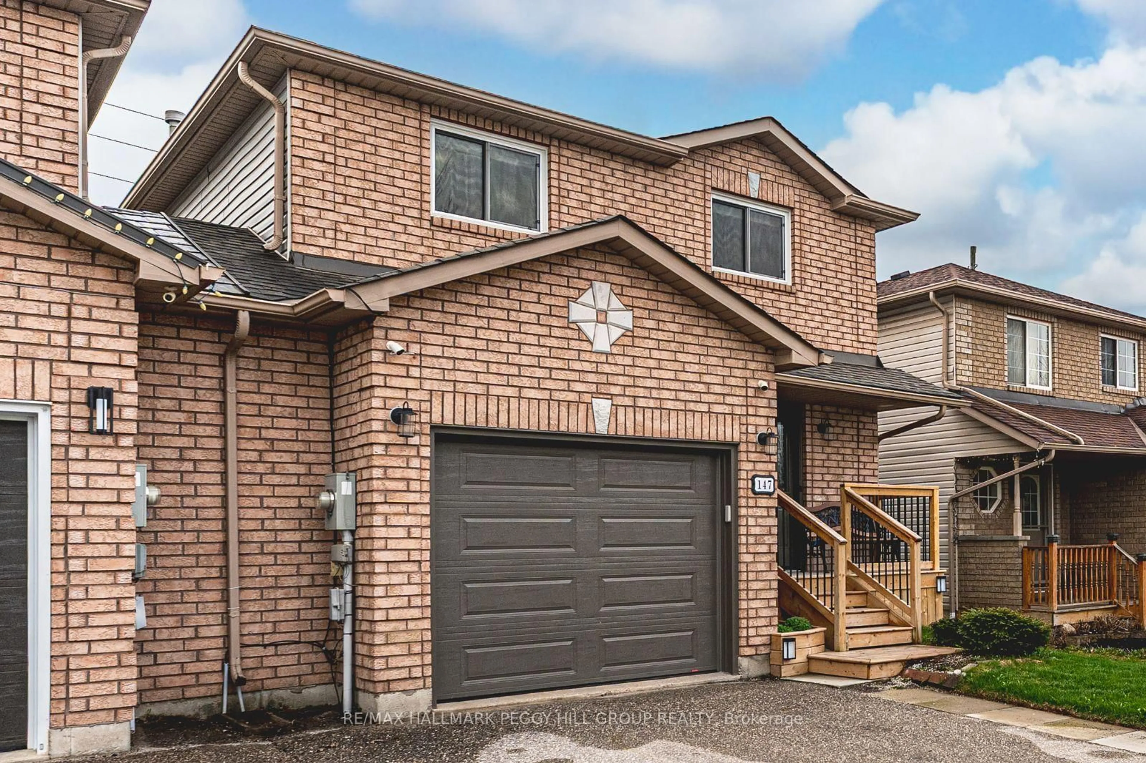 Home with brick exterior material, street for 147 Nathan Cres, Barrie Ontario L4N 0S5