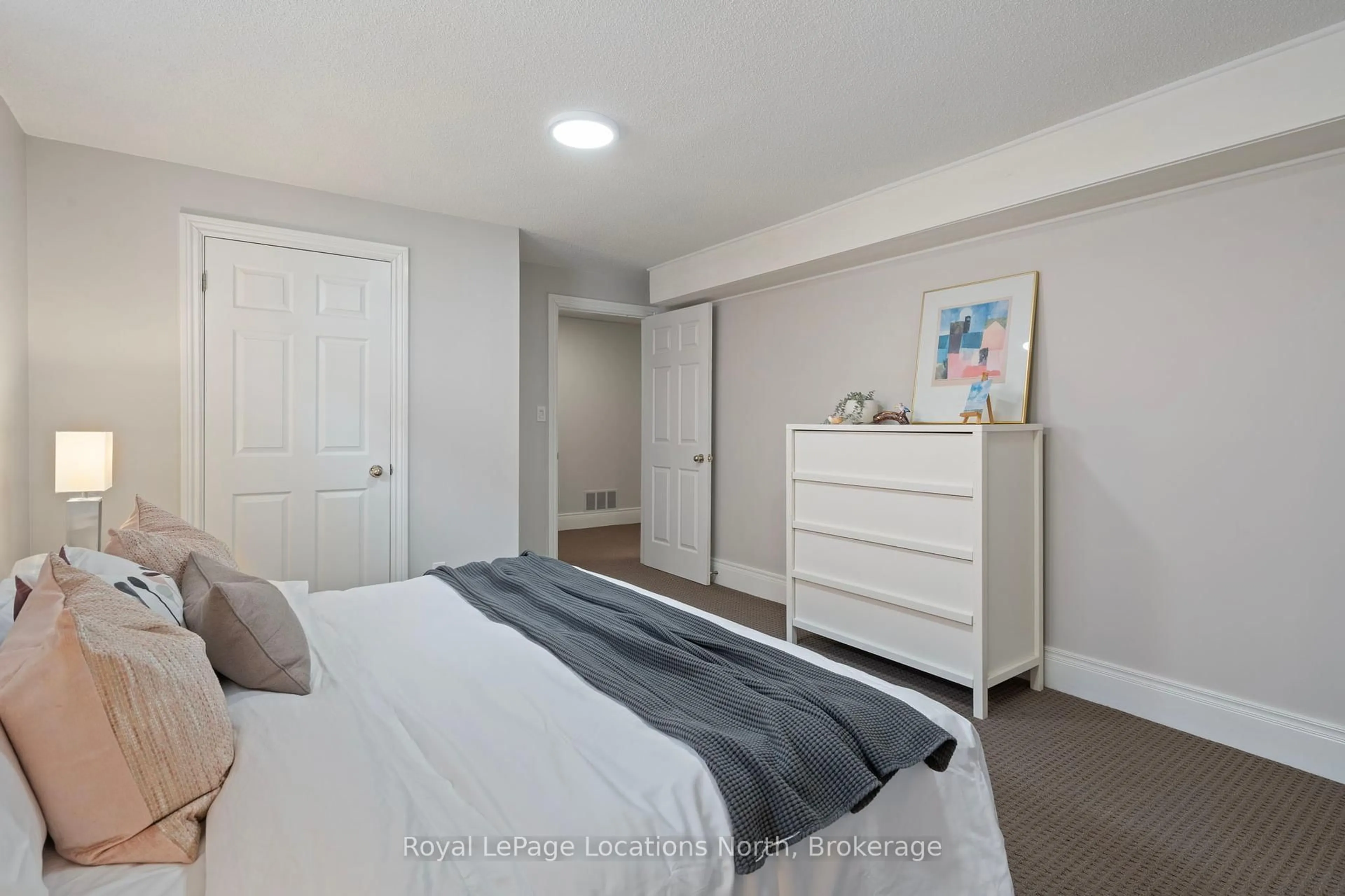 Bedroom with bed, unknown for 60 Lockhart Rd, Collingwood Ontario L9Y 2L3