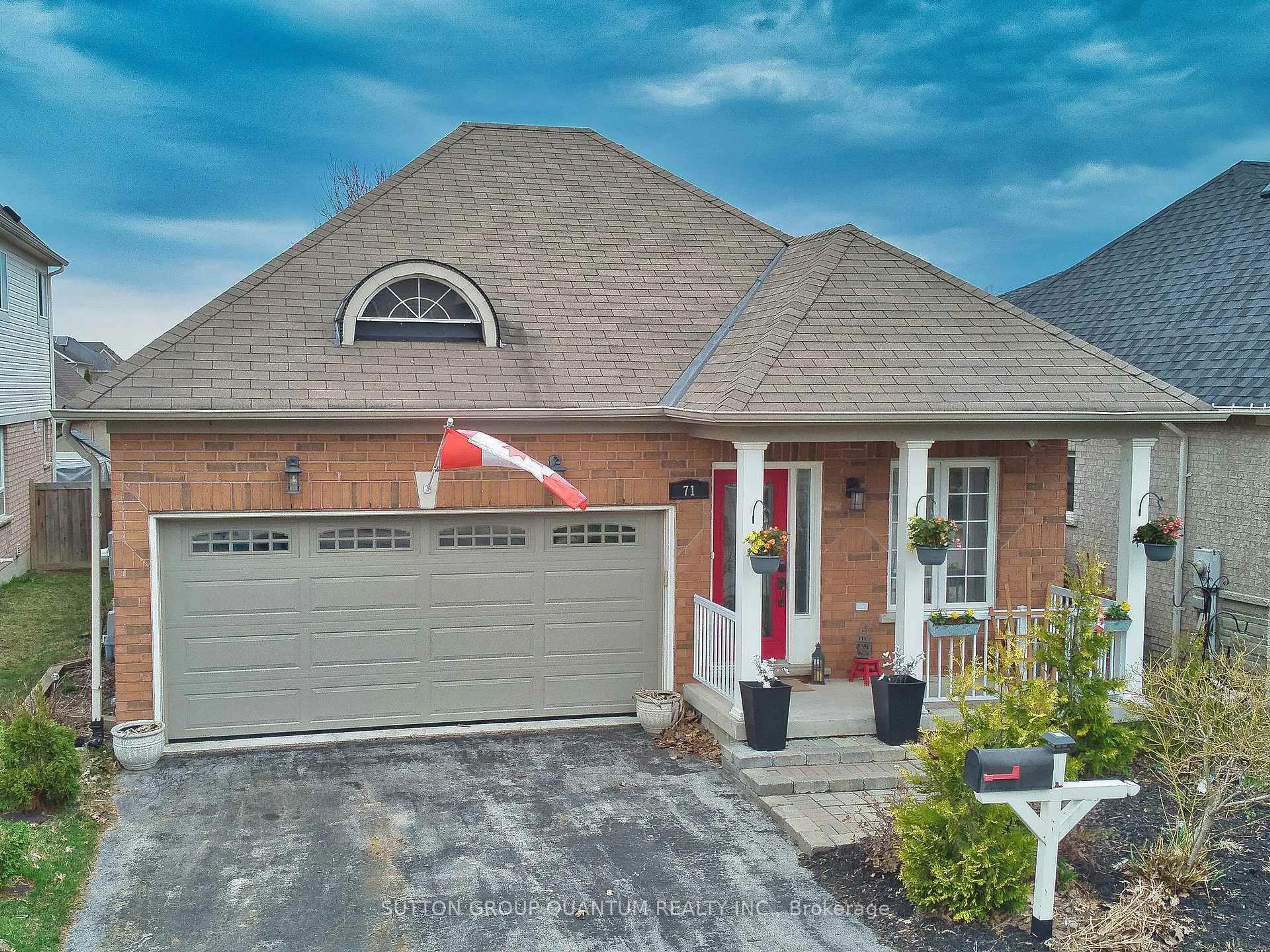 Home with brick exterior material, street for 71 Versailles Cres, Barrie Ontario L4M 0B8