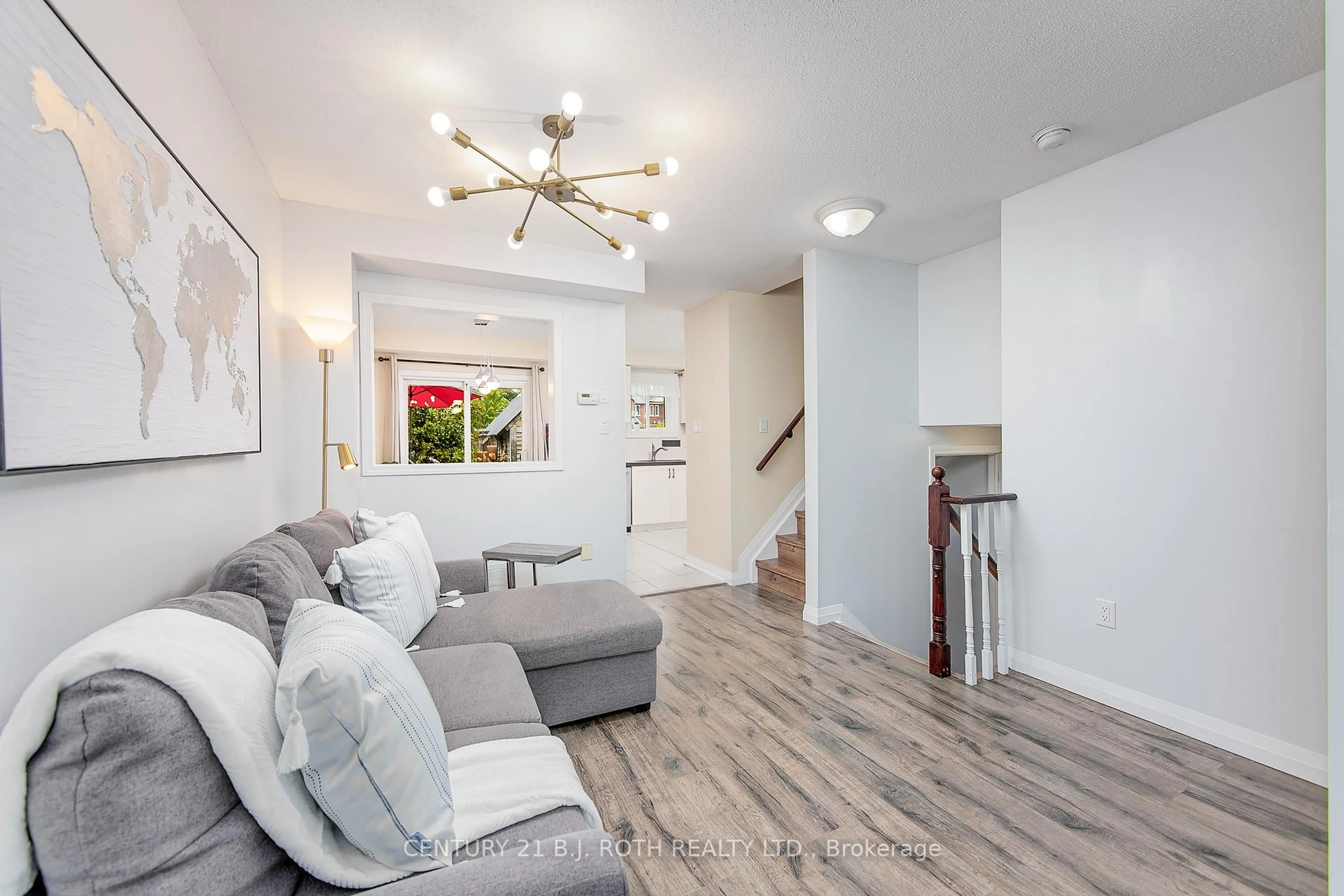 Living room with furniture, unknown for 93 Hawthorne Cres, Barrie Ontario L4N 9Y8