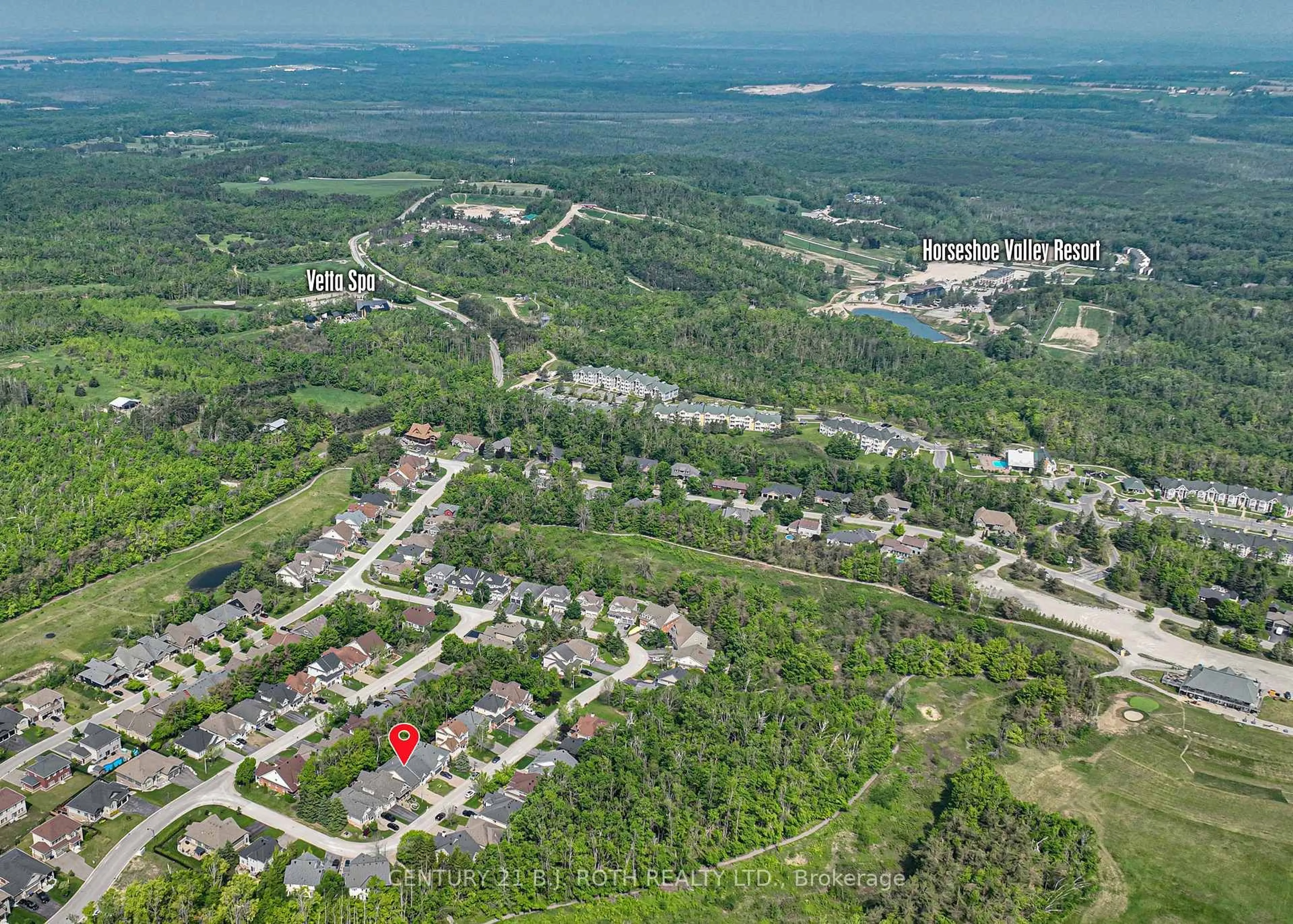 A pic from outside/outdoor area/front of a property/back of a property/a pic from drone, forest/trees view for 37 Tanglewood Cres, Oro-Medonte Ontario L0L 2L0